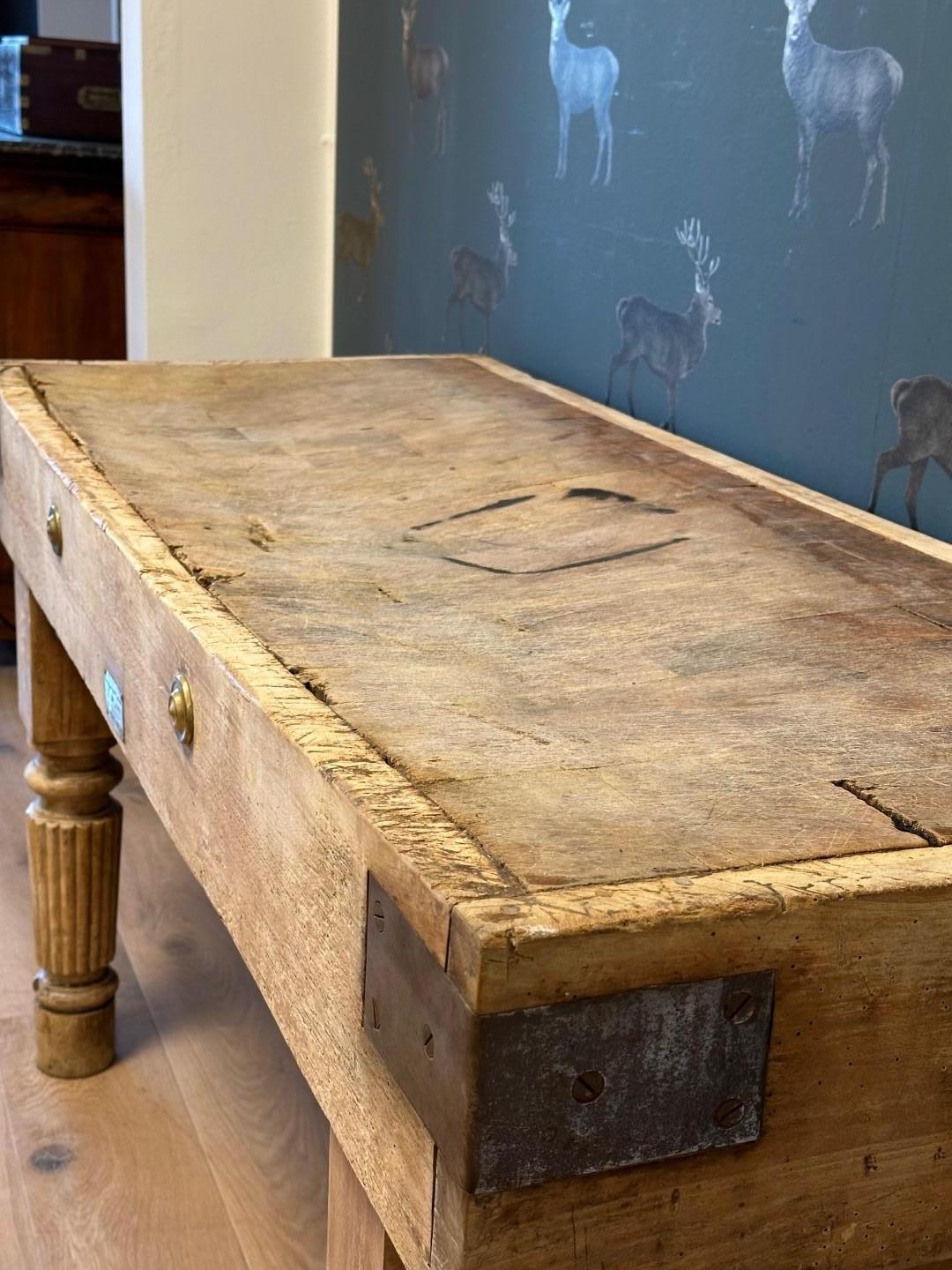 Mesa de carnicero Antique French en Bueno estado para la venta en Eindhoven, NL