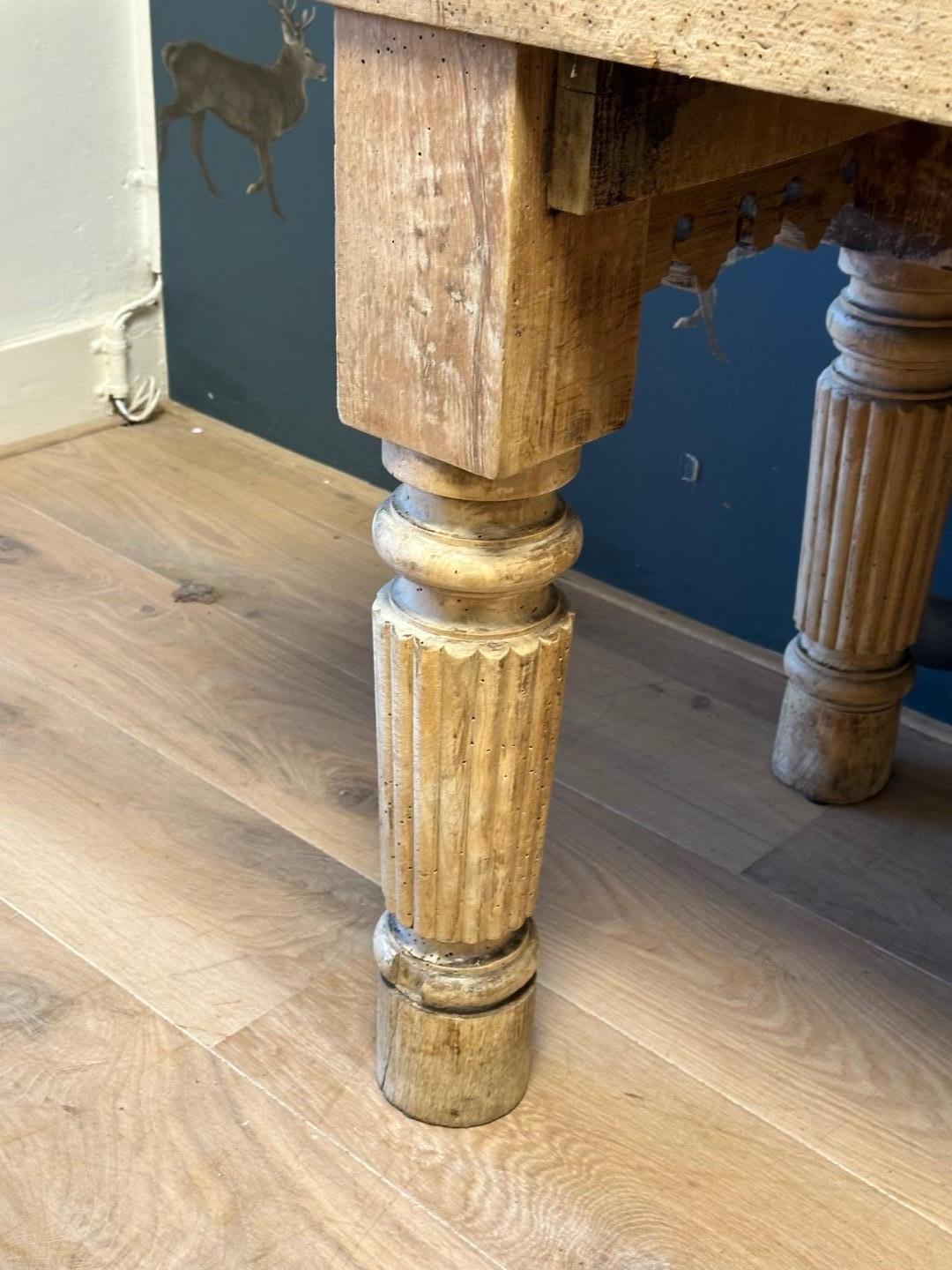 Mesa de carnicero Antique French en venta 2