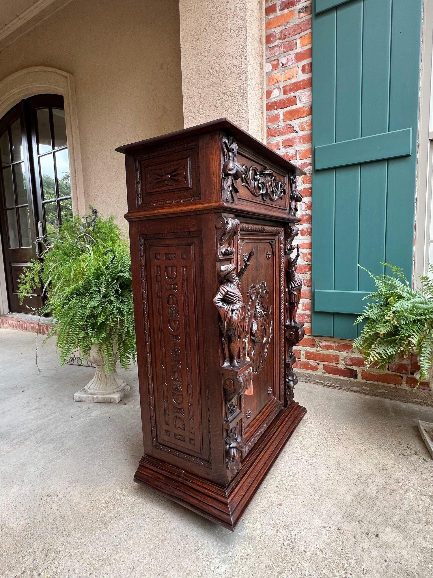 Antique French Cabinet Bar Sideboard Baroque Carved Oak c1880 Libreria In condizioni buone in vendita a Shreveport, LA