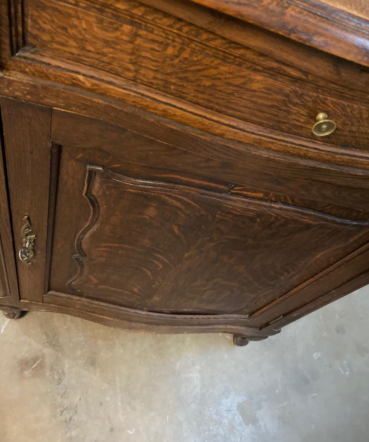 This small antique cabinet is perfect for a powder room sink Stand or side table.
Measurements: 19” D x 28” W x 38” H.