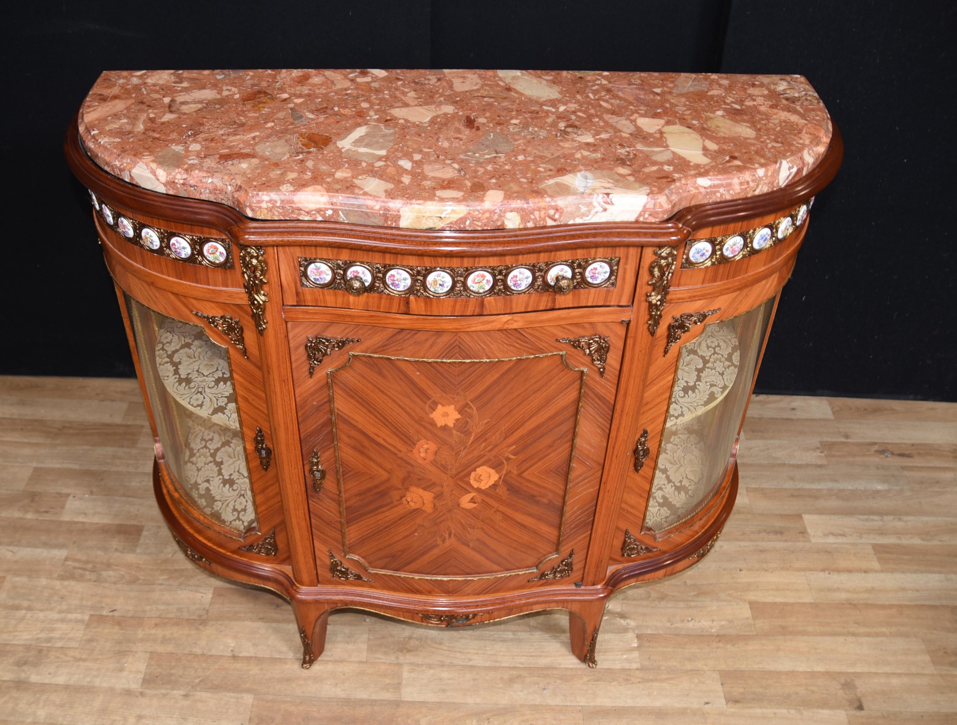 - Elegant antique French cabinet in light kingwood with porcelain plaques
- Also some gorgeous marquetry inlay work to the front showing floral motifs
- Love the grain and colour of the kingwood, excellent patina, pefectly matched by the smooth