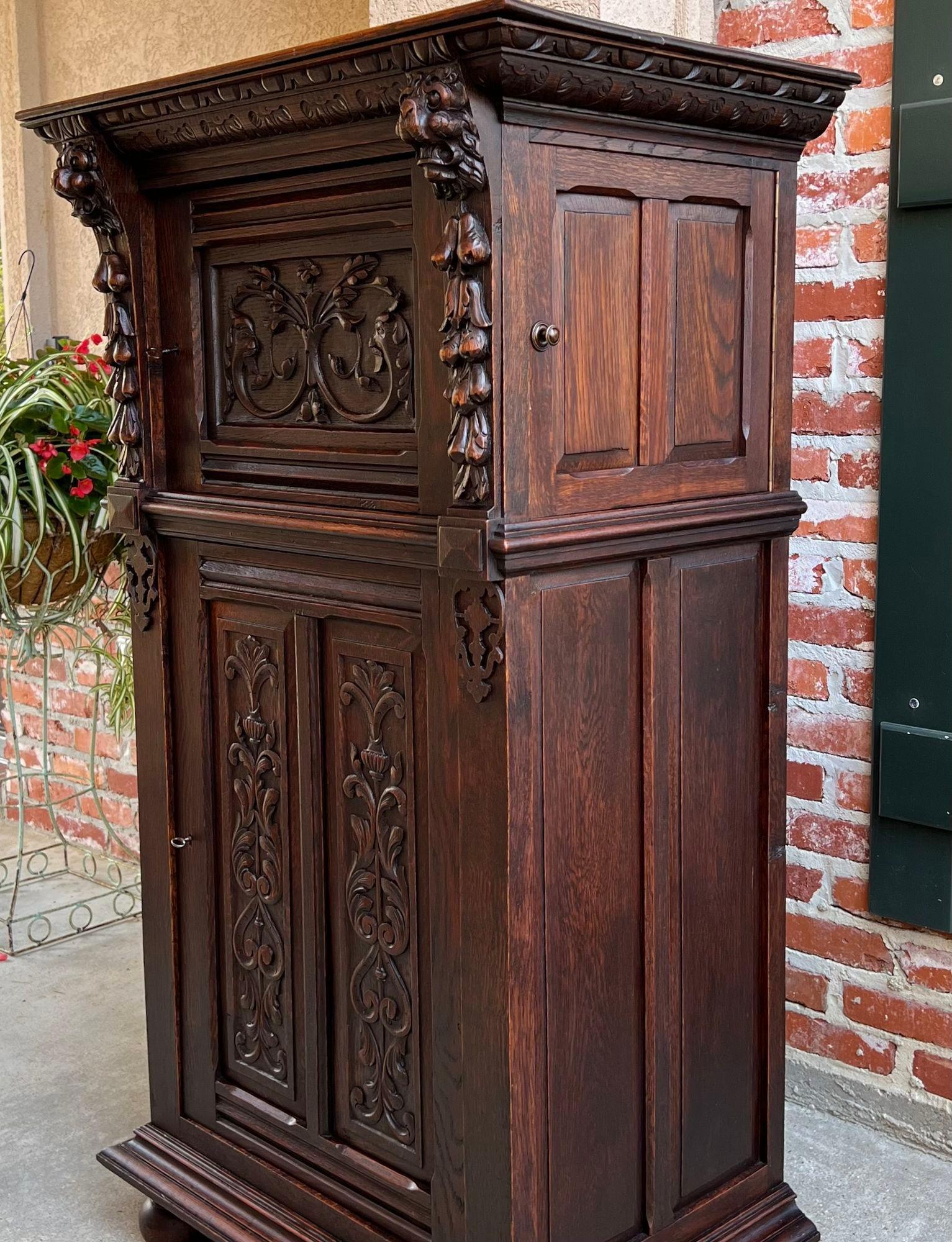 Antique French Cabinet Renaissance Carved Oak Bookcase Wine Cellarette Sideboard For Sale 2