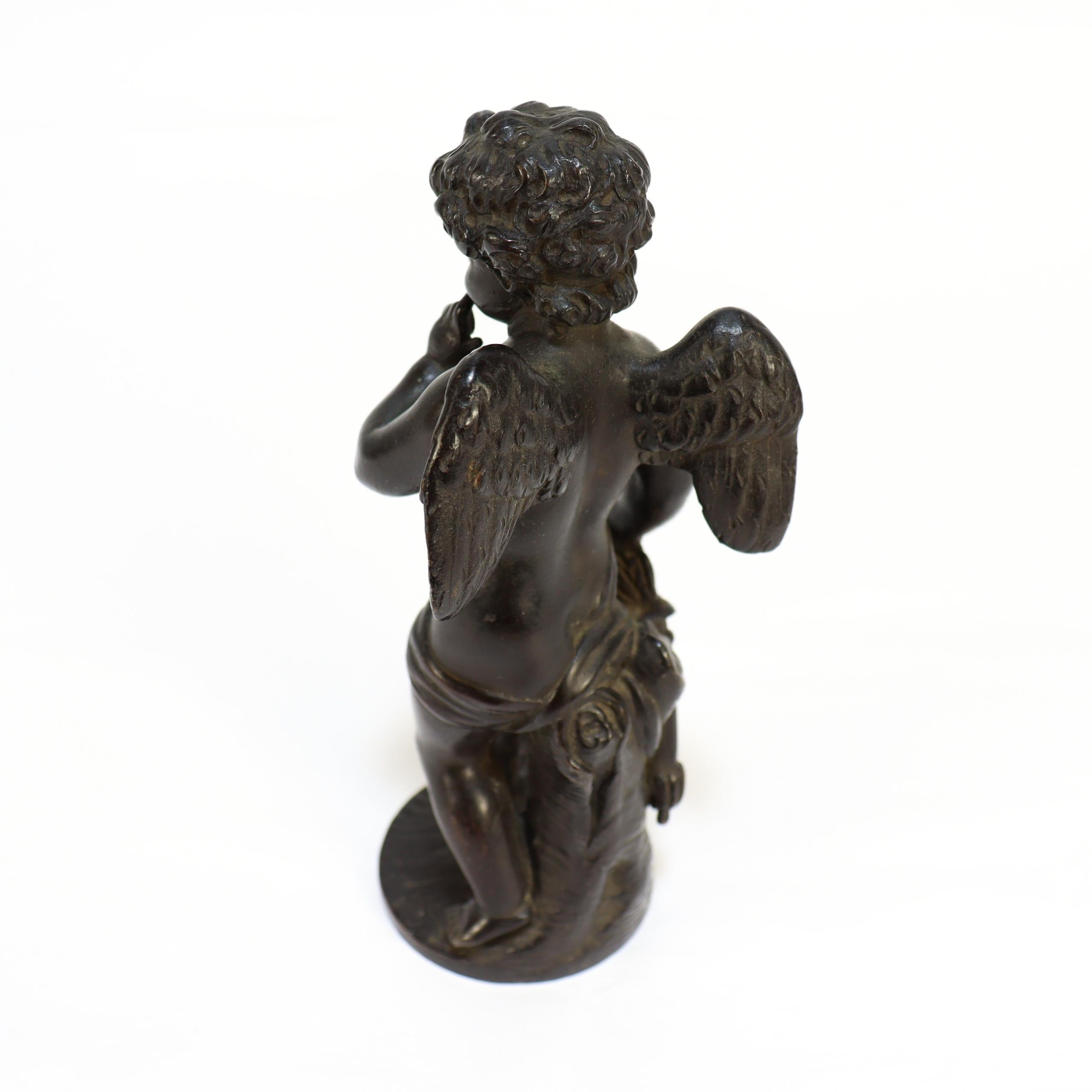 Bronze français ancien représentant Cupidon avec un carquois de flèches en vente 4