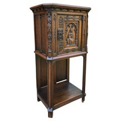 Antique meuble de rangement français de style gothique en chêne de Vestry Altar Wine Bar Sacristy, petit modèle