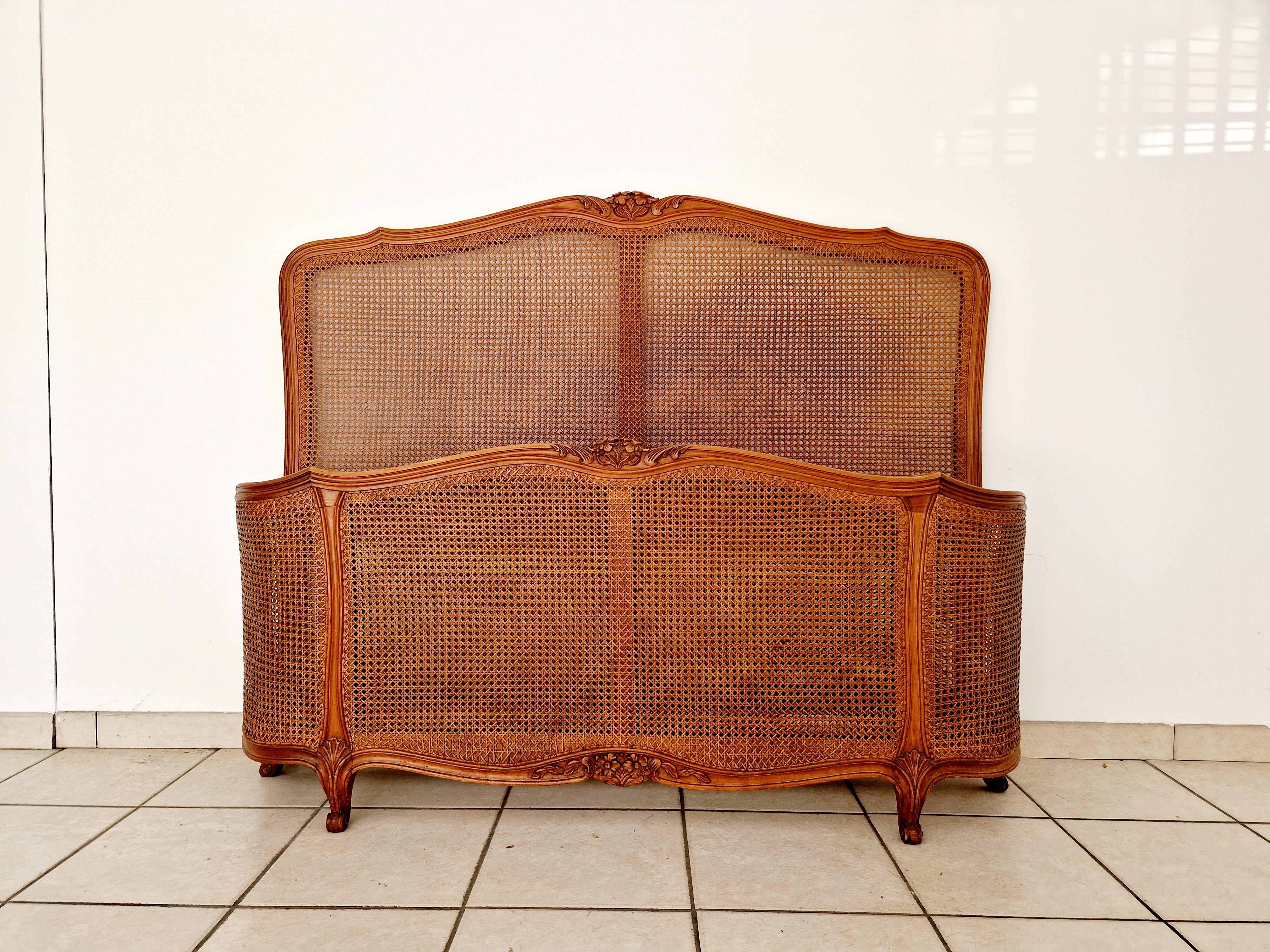 French Louis XV Style Brown Cane Corbeille Bed 4