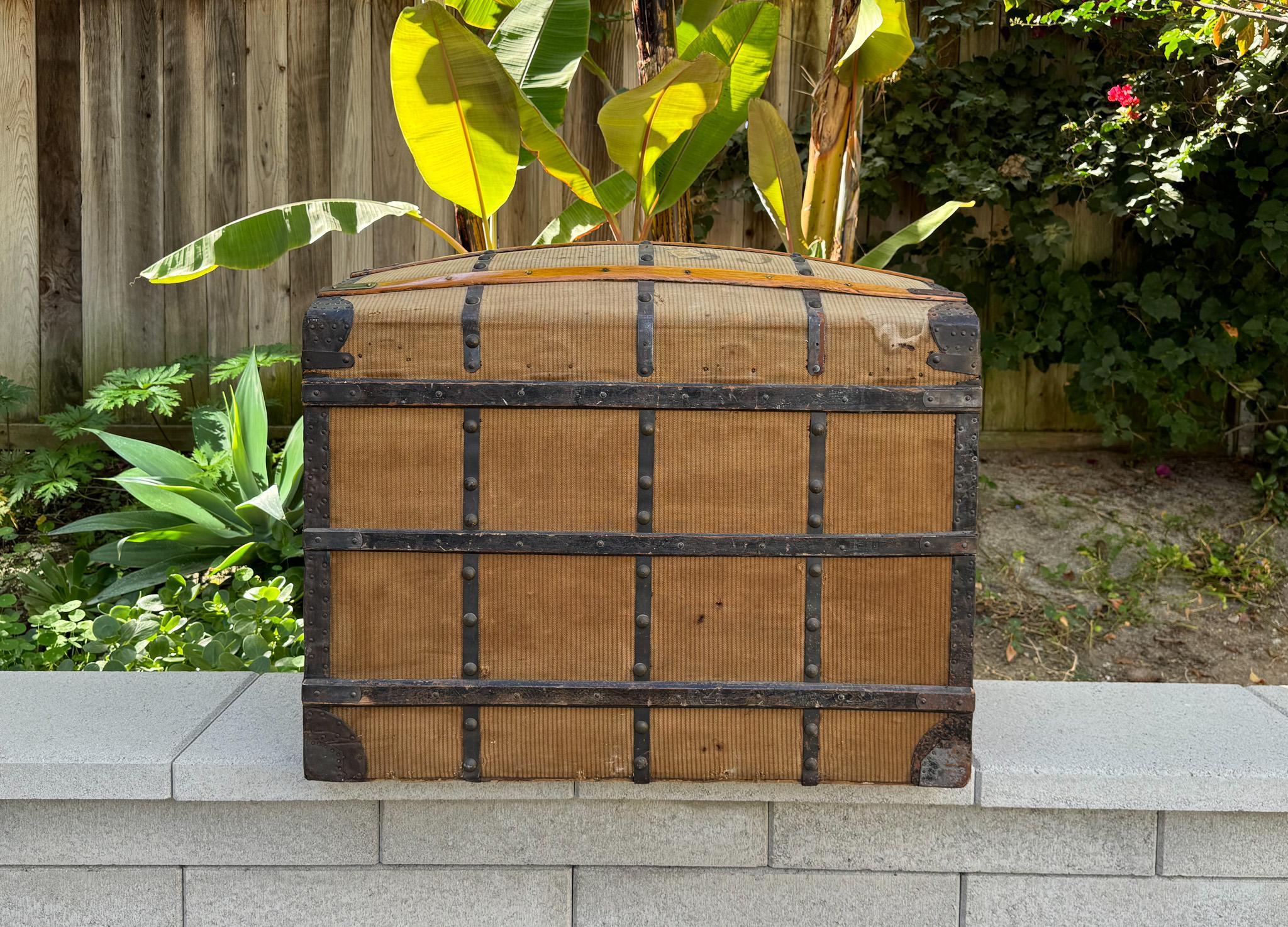 Antique French Canvas Dome Top Trunk, France, 19th Century 6