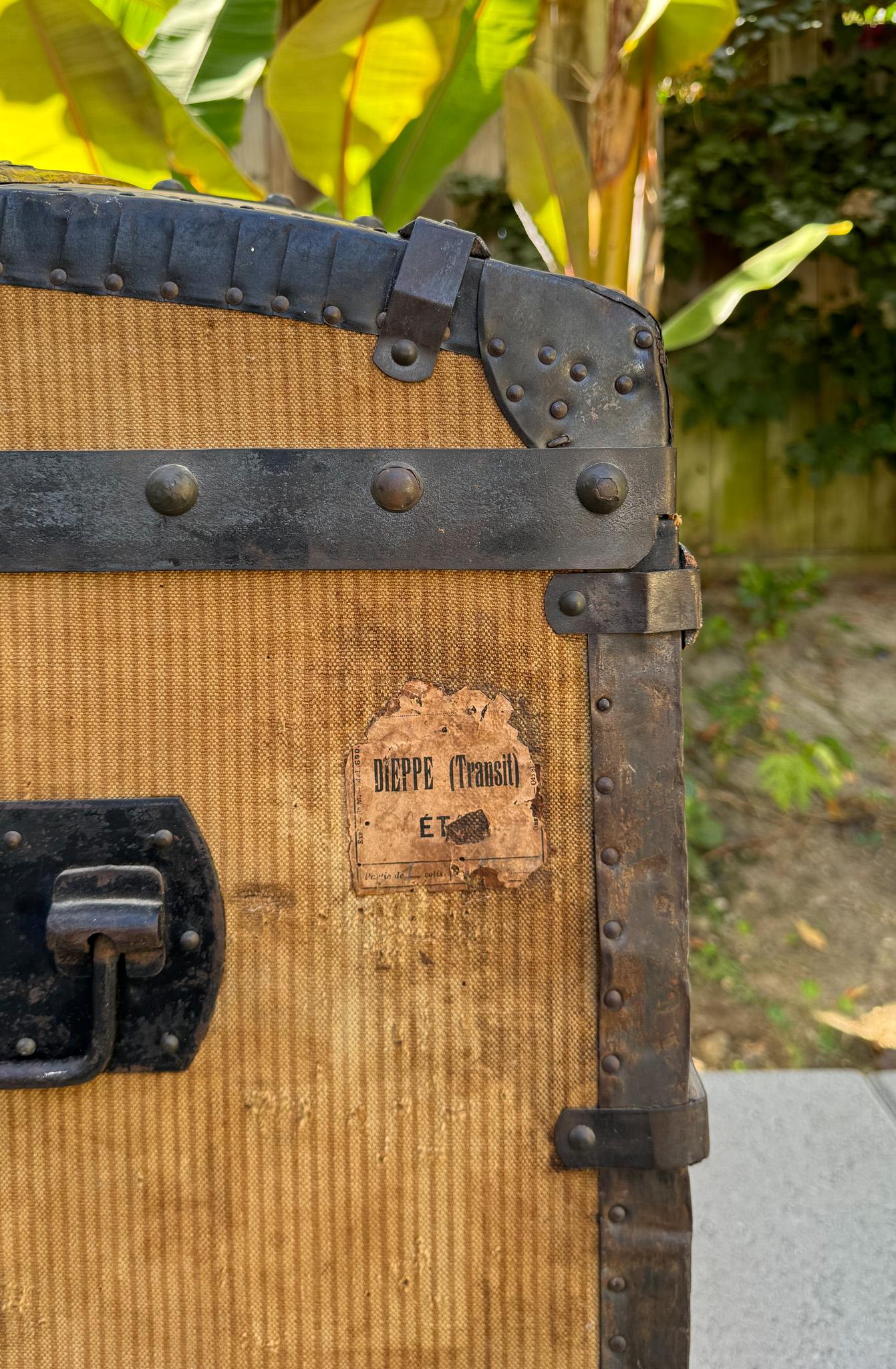 Antique French Canvas Dome Top Trunk, France, 19th Century 3