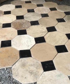 Antique French Cabochon in Bourgogne Limestone Flooring 18th Century