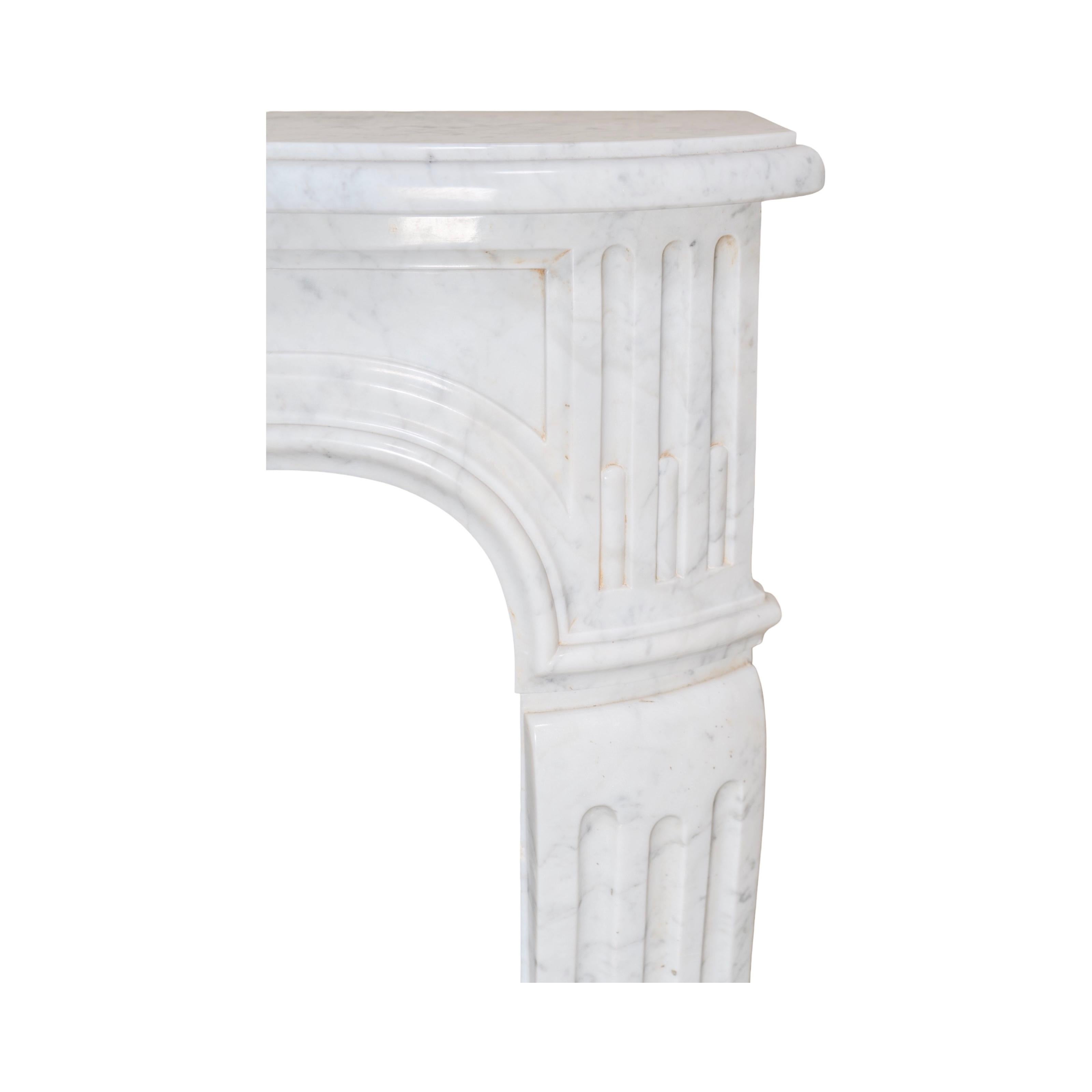 Antique French Carrara Marble Mantel For Sale 6