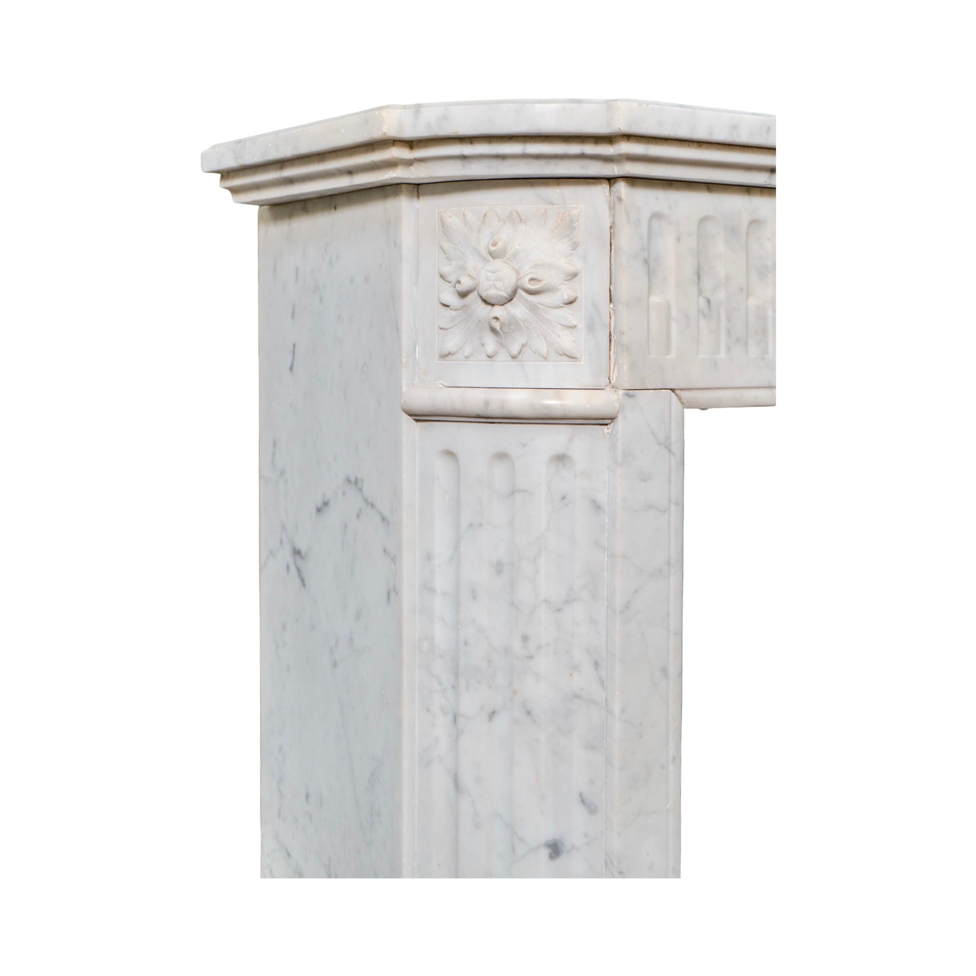 Antique French Carrara Marble Mantel For Sale 1