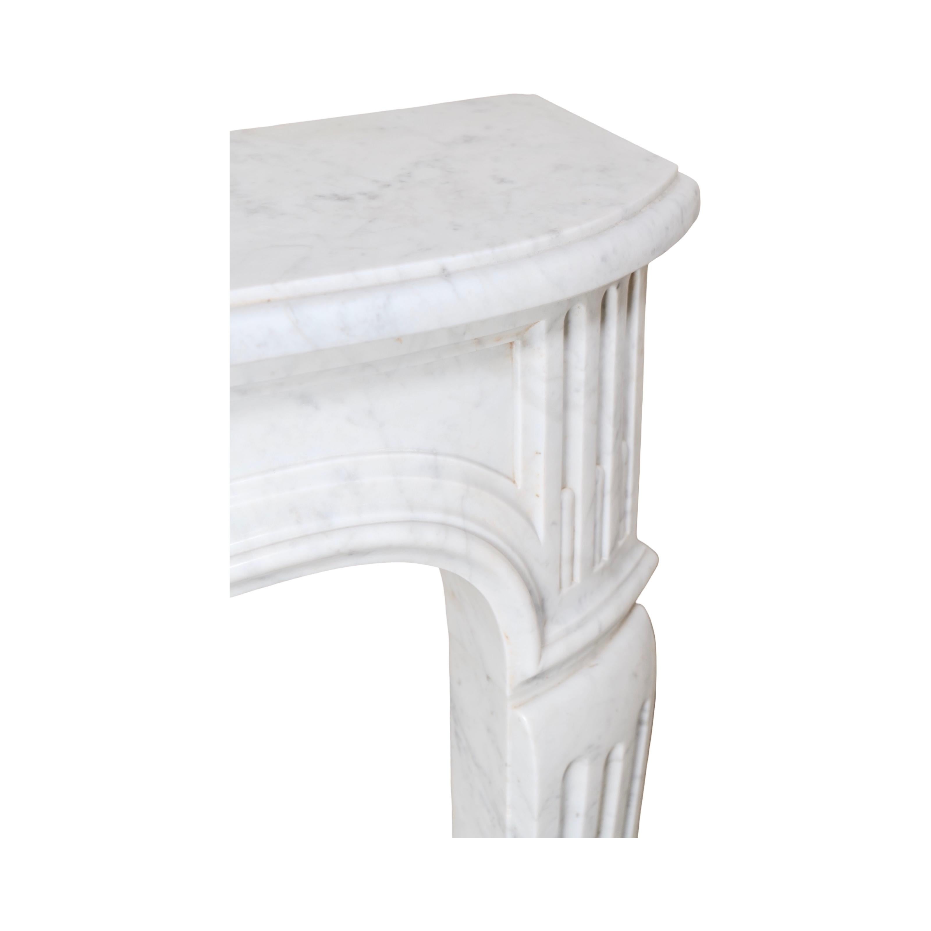 Antique French Carrara Marble Mantel For Sale 5