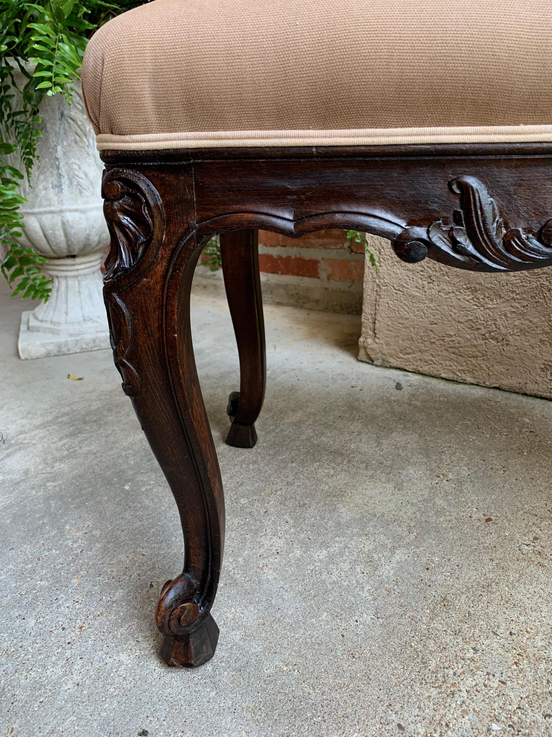 Antique French Carved Dark Oak Bench Stool Ottoman Louis XV style For Sale 11