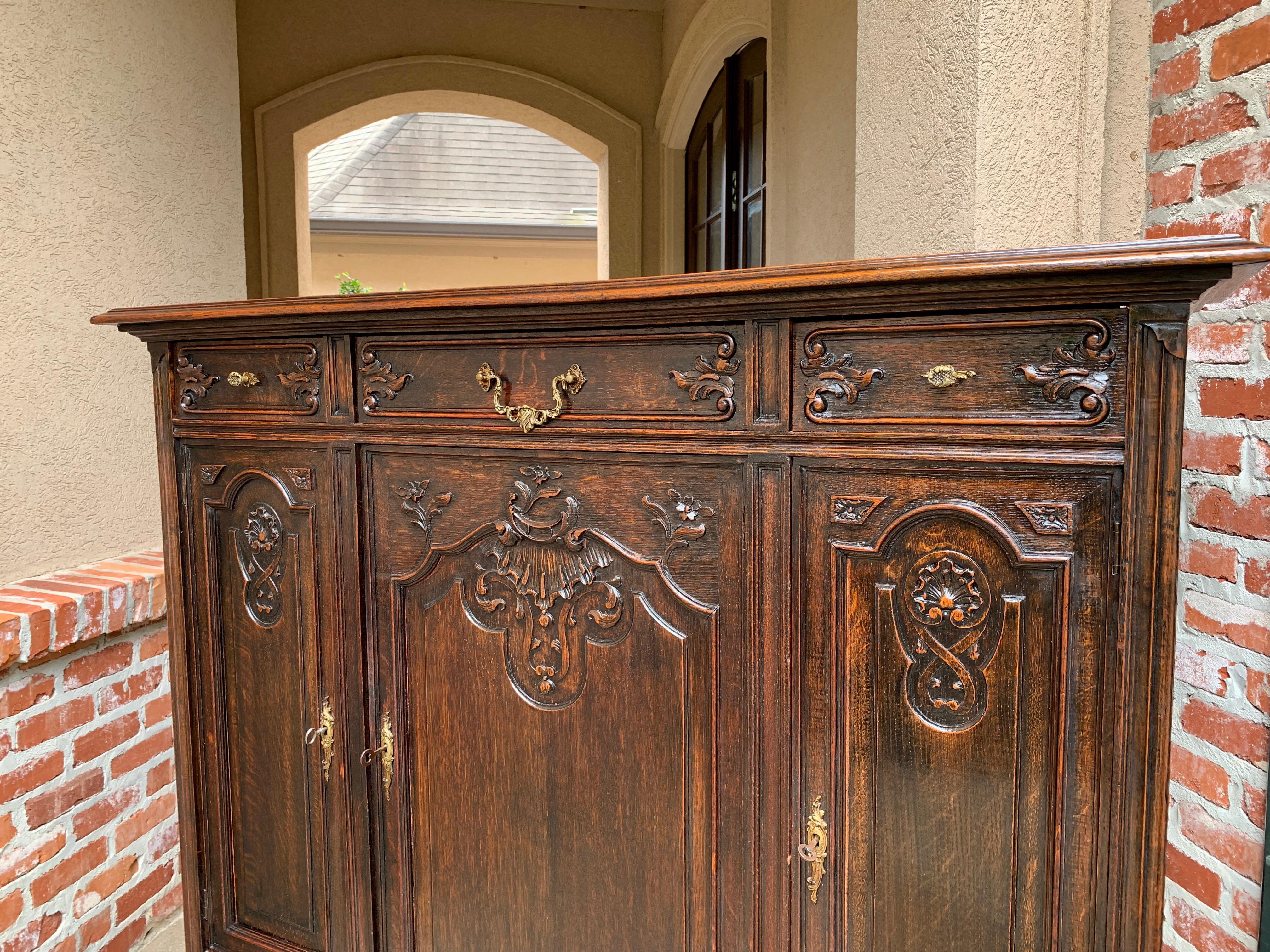 Antique French Carved Dark Oak Sideboard Dresser Cabinet Louis XV Style 'B' 2