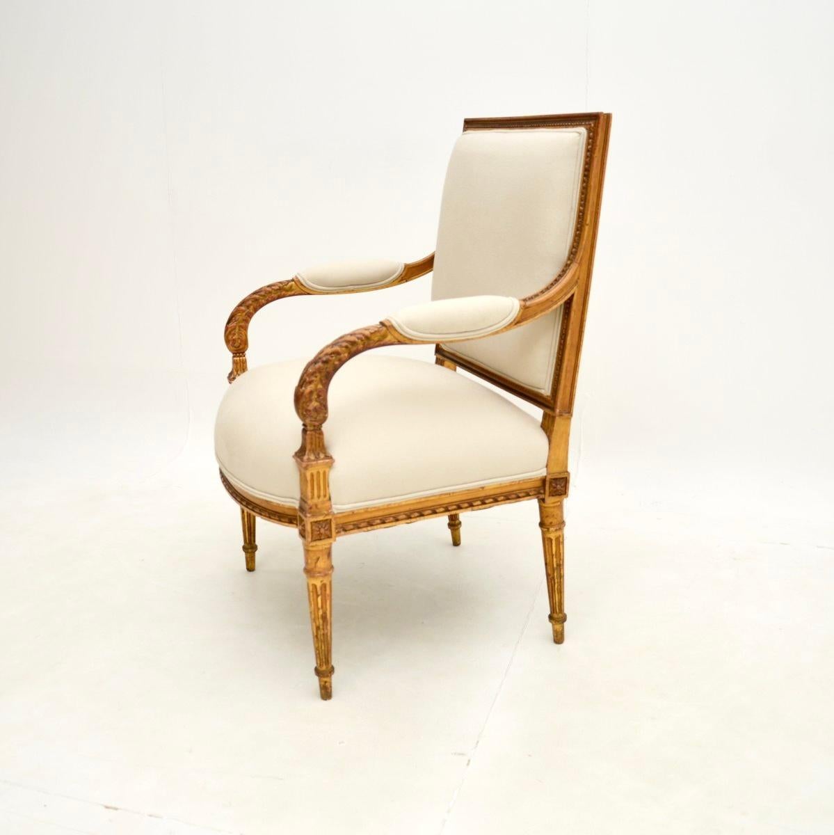 Antique French Carved Gilt Wood Armchair In Good Condition For Sale In London, GB