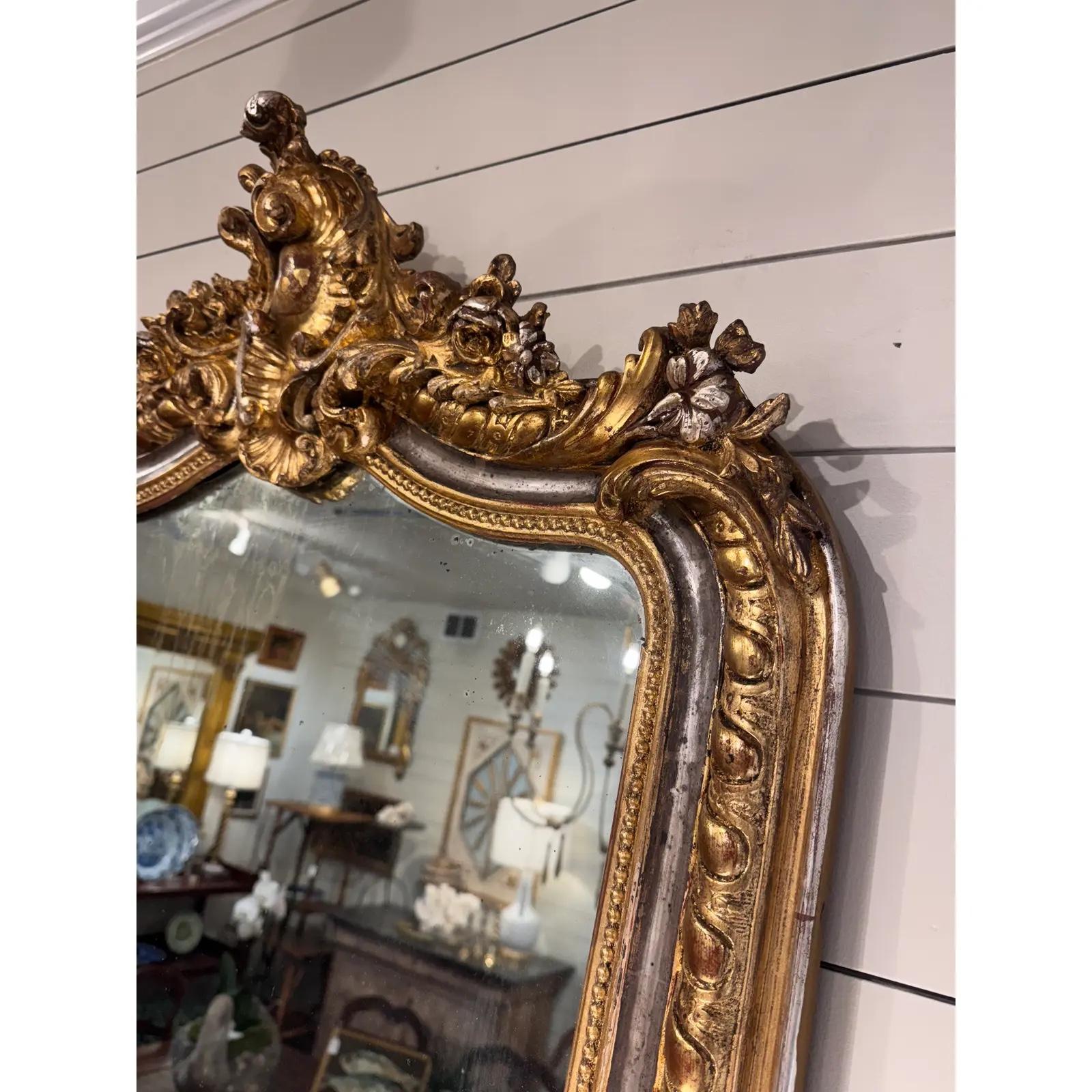 Antique French Carved Gilt Wood Mirror For Sale 2