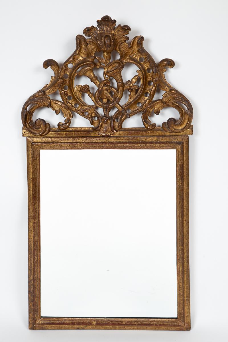 Français Antique French French Giltwood Carved Marriage Mirror, early 19th Century en vente