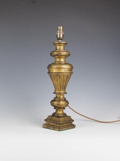 Antike Französisch geschnitzt Giltwood Tischlampe