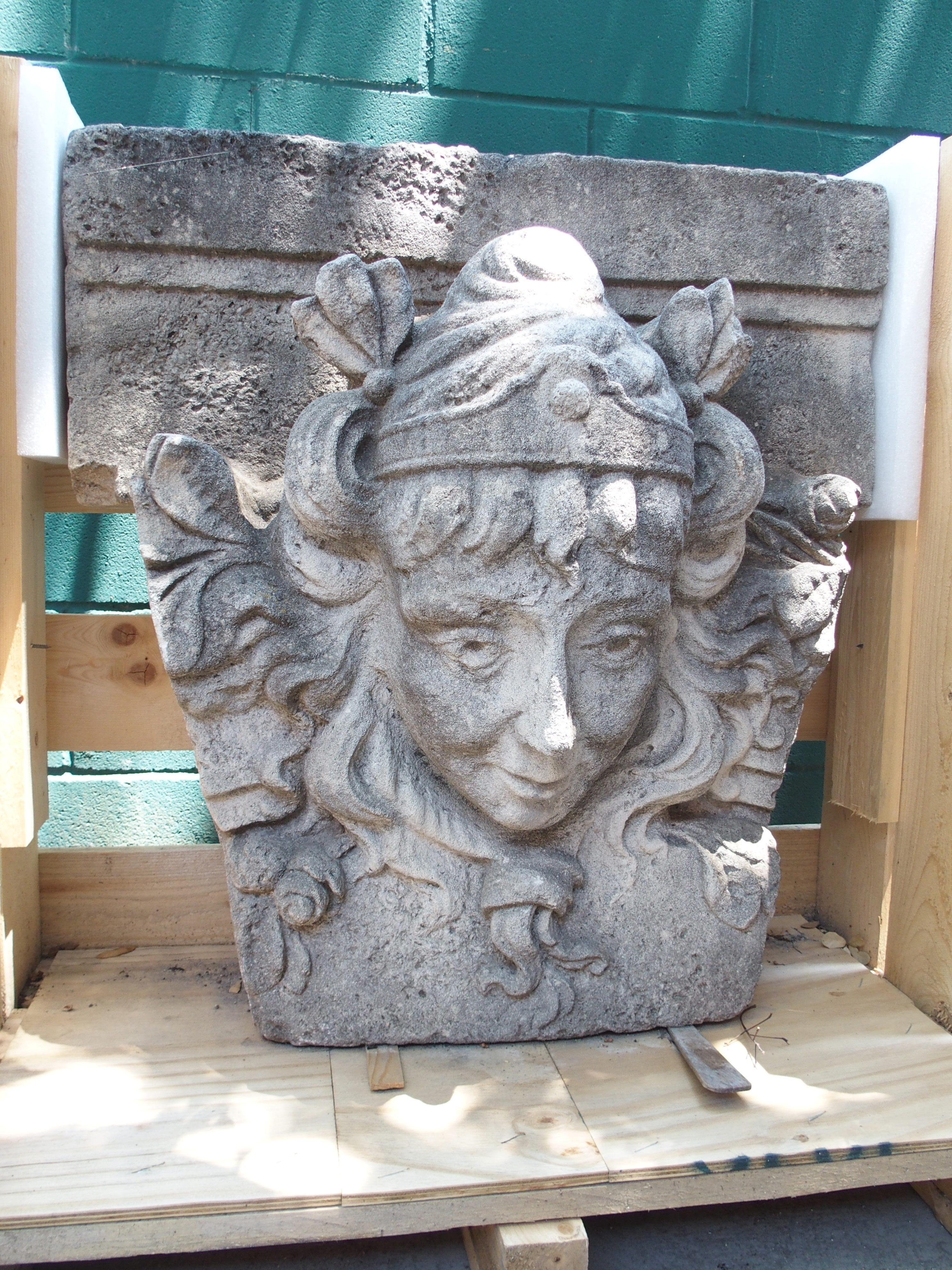 Antique French Carved Keystone Mascaron Building or Garden Ornament, Circa 1850 In Good Condition For Sale In Dallas, TX