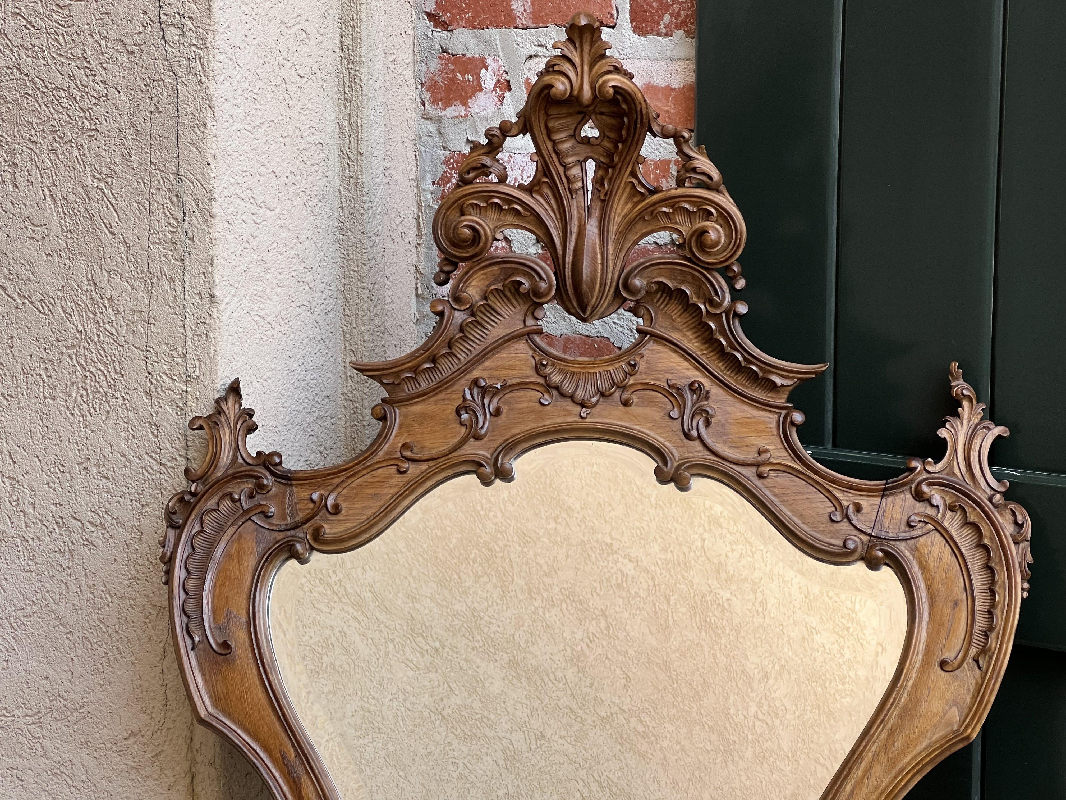 Antique French Carved Oak Beveled Wall Mirror Louis XV style Serpentine Rococo In Good Condition In Shreveport, LA
