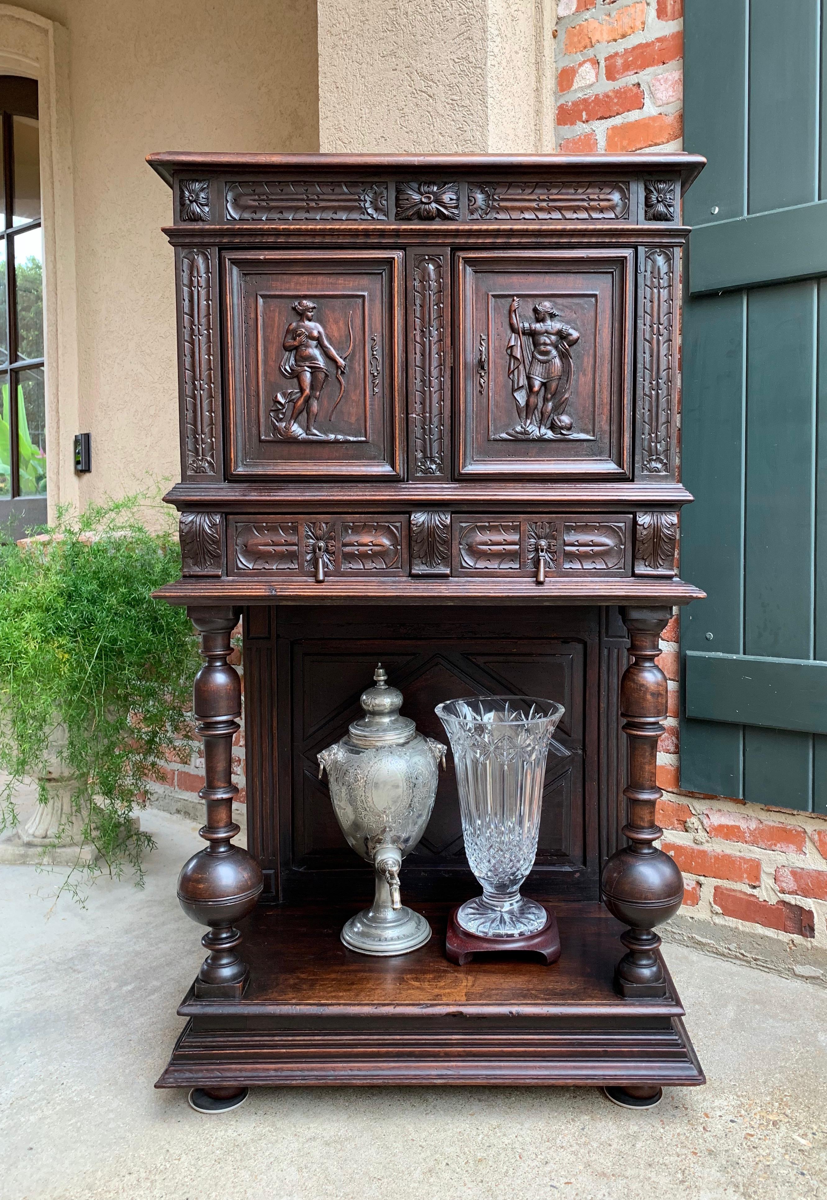 Direct from France, another wonderfully hand carved antique cabinet, great size, perfect for any room, and certain to be a conversation piece anywhere!~
~Opulent carvings from top to bottom, with carved ‘feathering’ on the upper crown that is