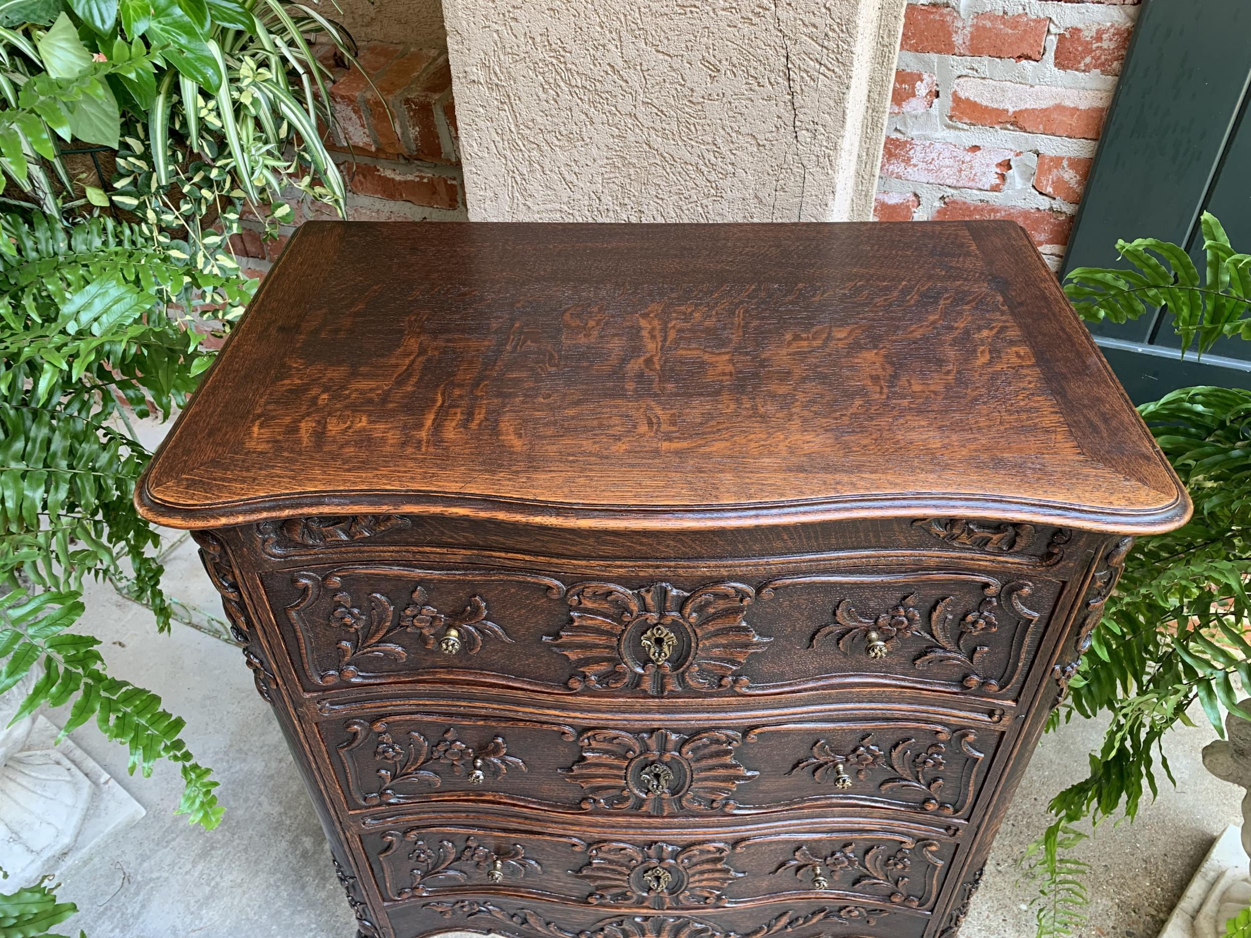 Antique French Carved Oak Commode Chest of Drawers Table Louis XV Nightstand 2