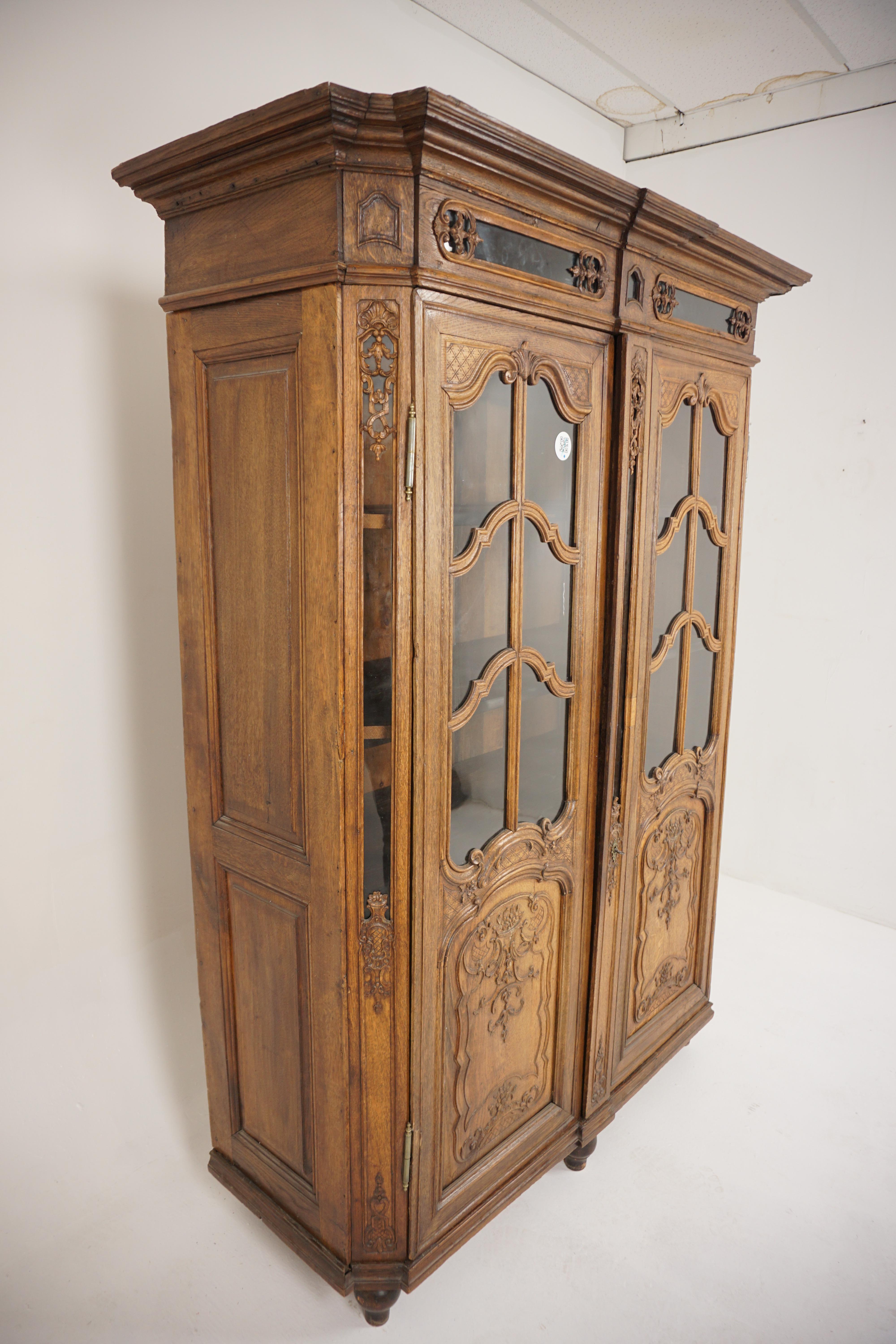 Scottish Antique French, Carved Oak Display Cabinet Bookcase, France, 1880, H109 For Sale
