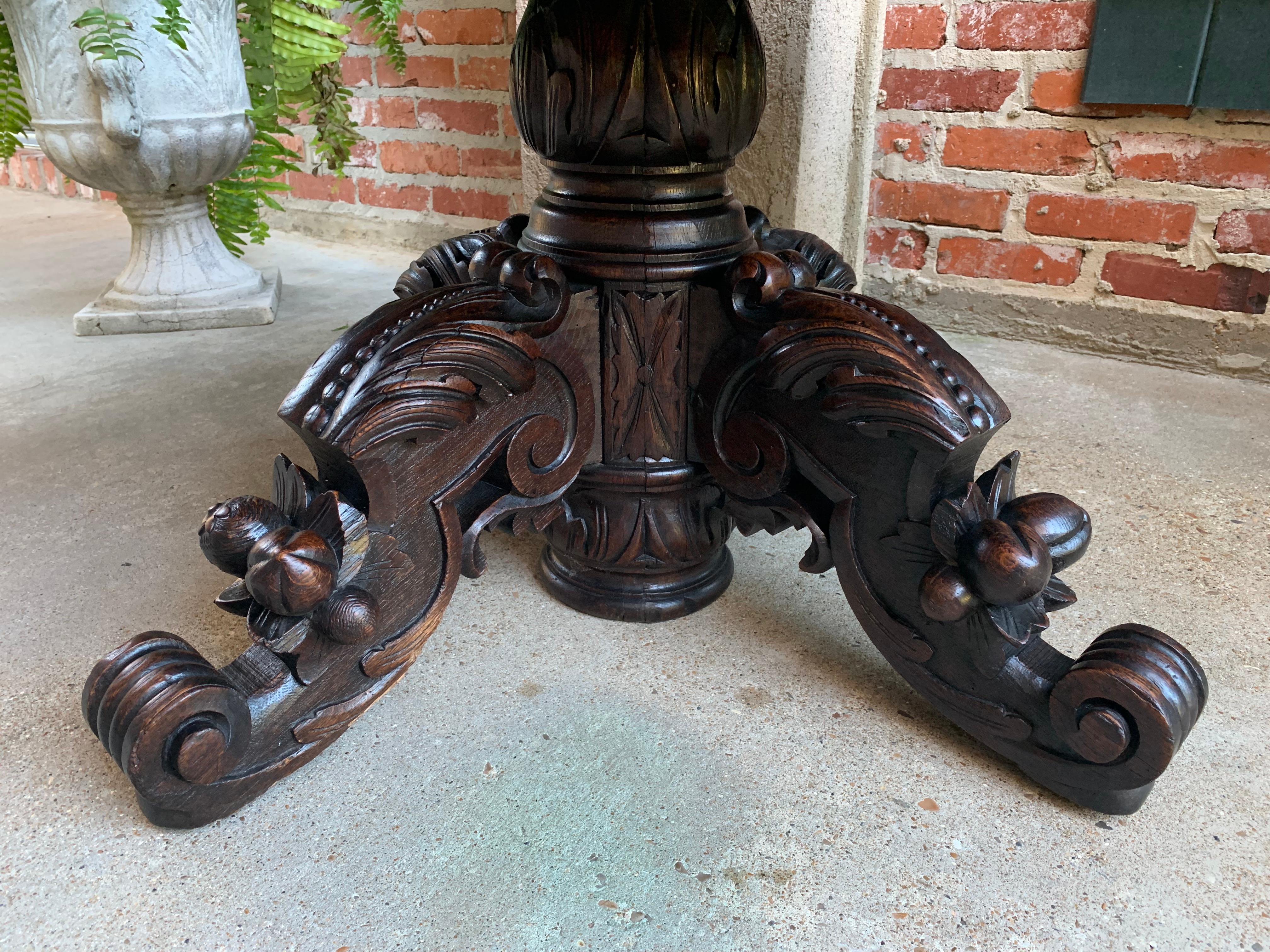 20th Century Antique French Carved Oak Hunt Coffee Table Renaissance Black Forest Oval c1900