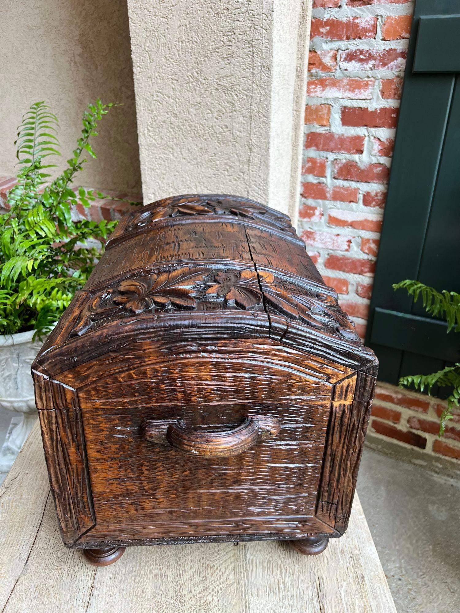 Antique French Carved Oak Petite Trunk Chest Black Forest Faux Bois Planter Box 11