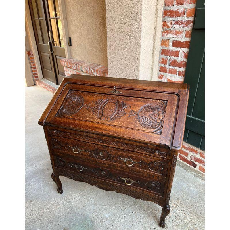 Antique French Carved Oak Secretary Desk Bureau Drop Front Louis XV Style In Good Condition For Sale In Shreveport, LA