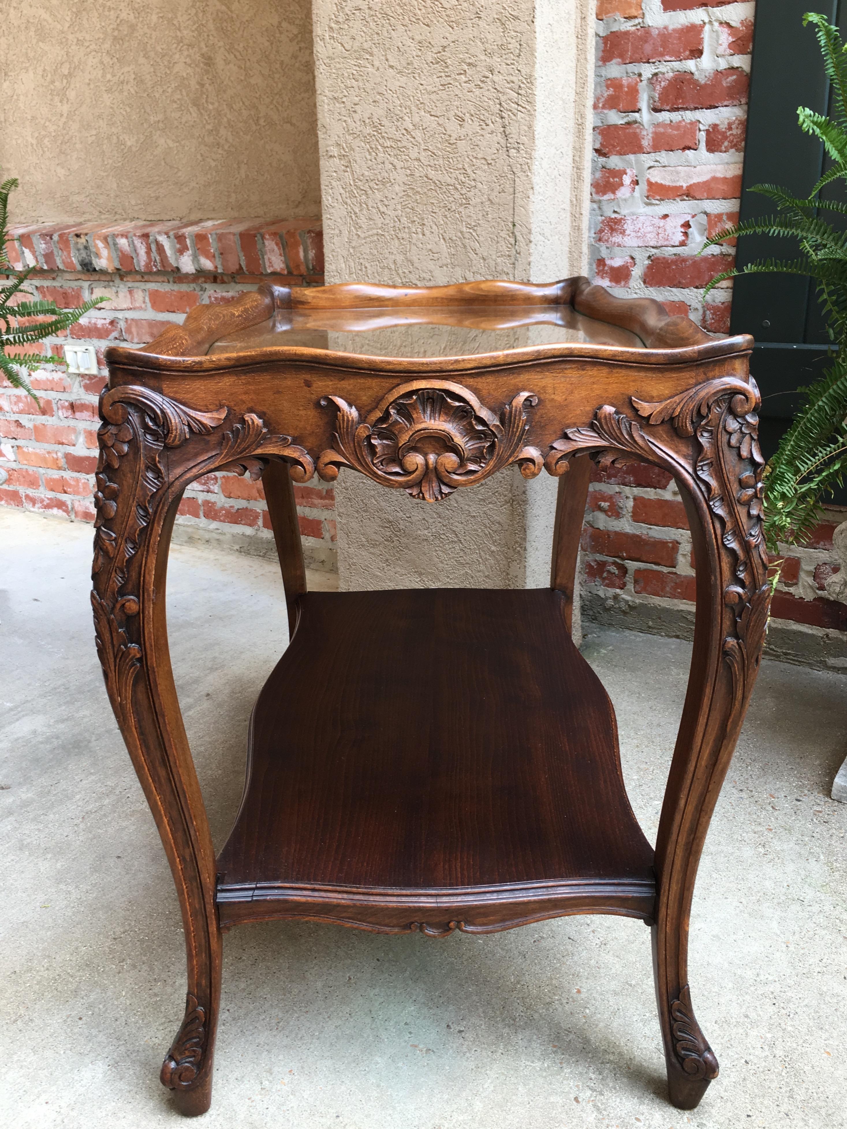 Early 20th Century Antique French Carved Oak Side Table Louis XV Regency Style Wine Serving Glass