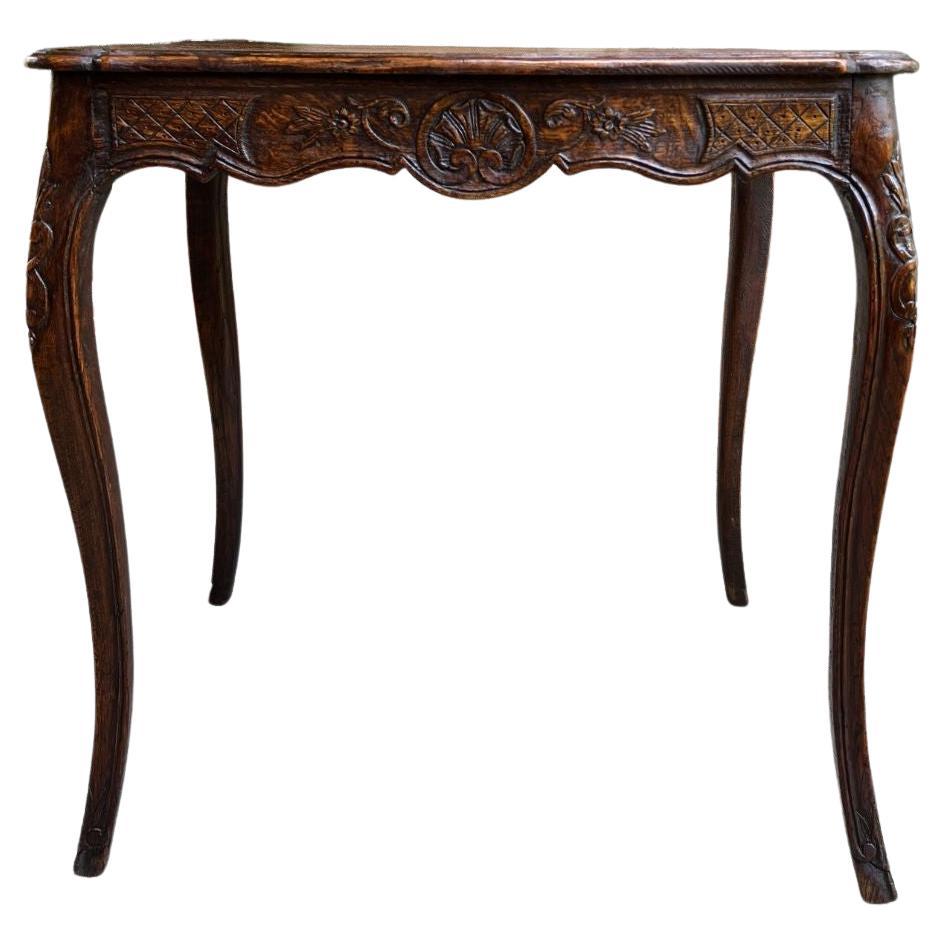 Antique French Carved Oak Sofa Side Lamp Table Serpentine Louis XV Nightstand For Sale