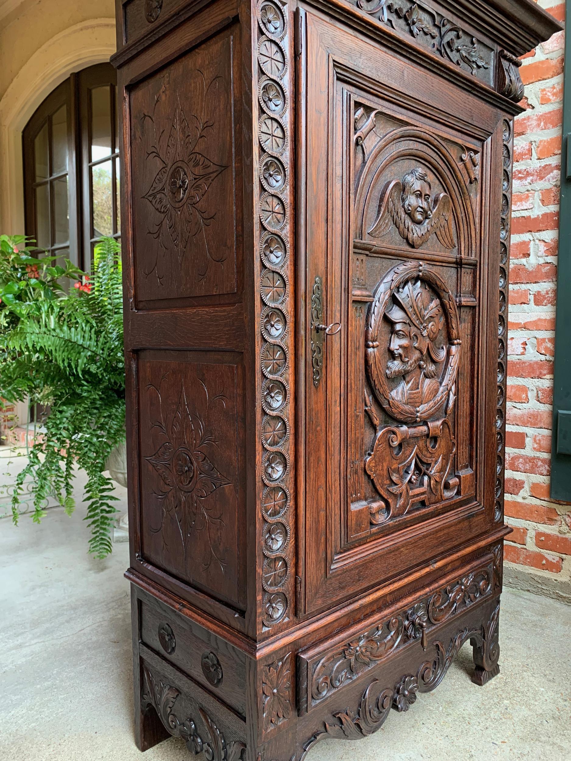 19th century French Carved Oak Storage Cabinet Renaissance Roman Centurion  For Sale 8