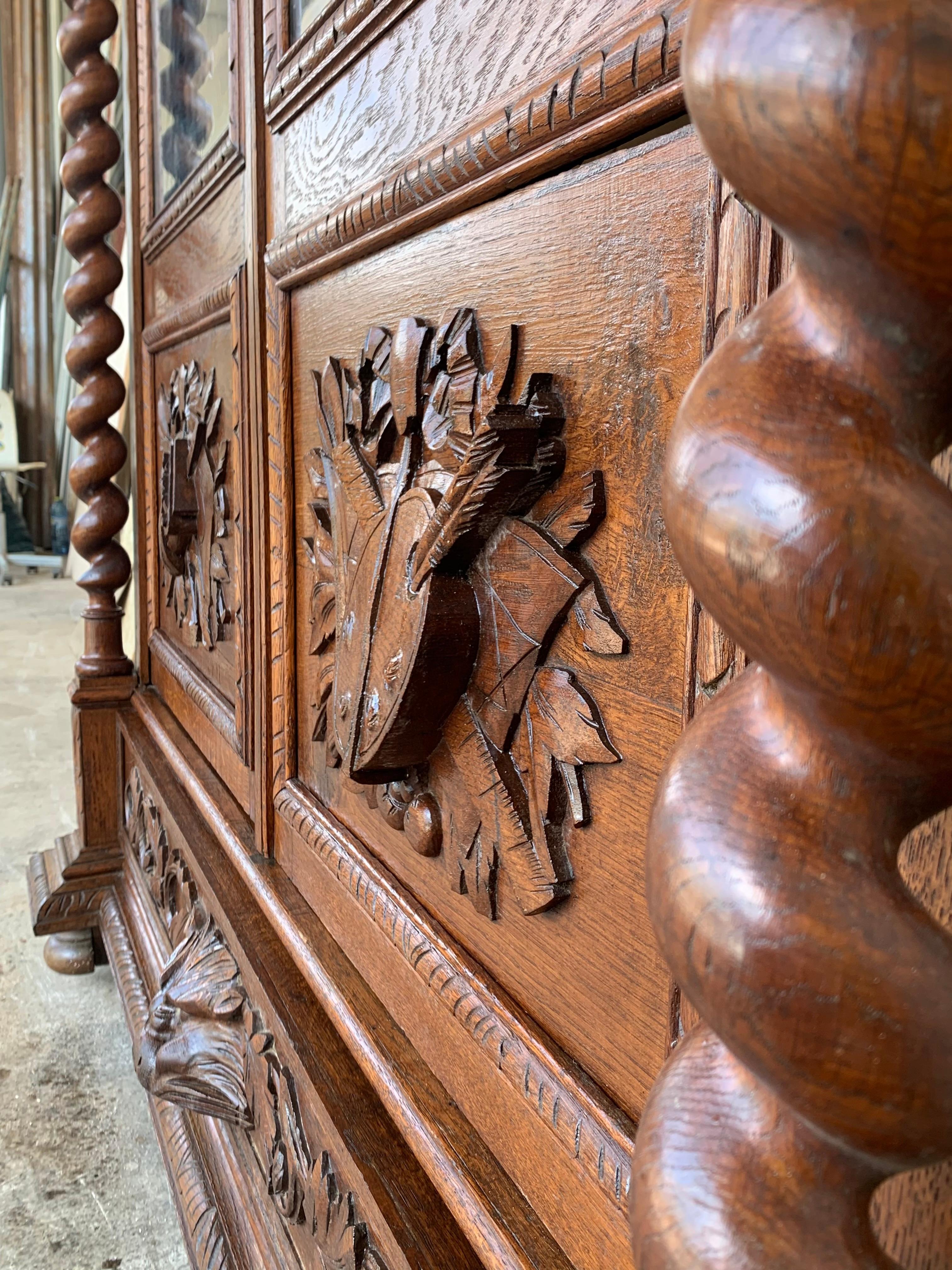 Antique French Carved Oak Vitrine Cabinet Bookcase Barley Twist Renaissance For Sale 5