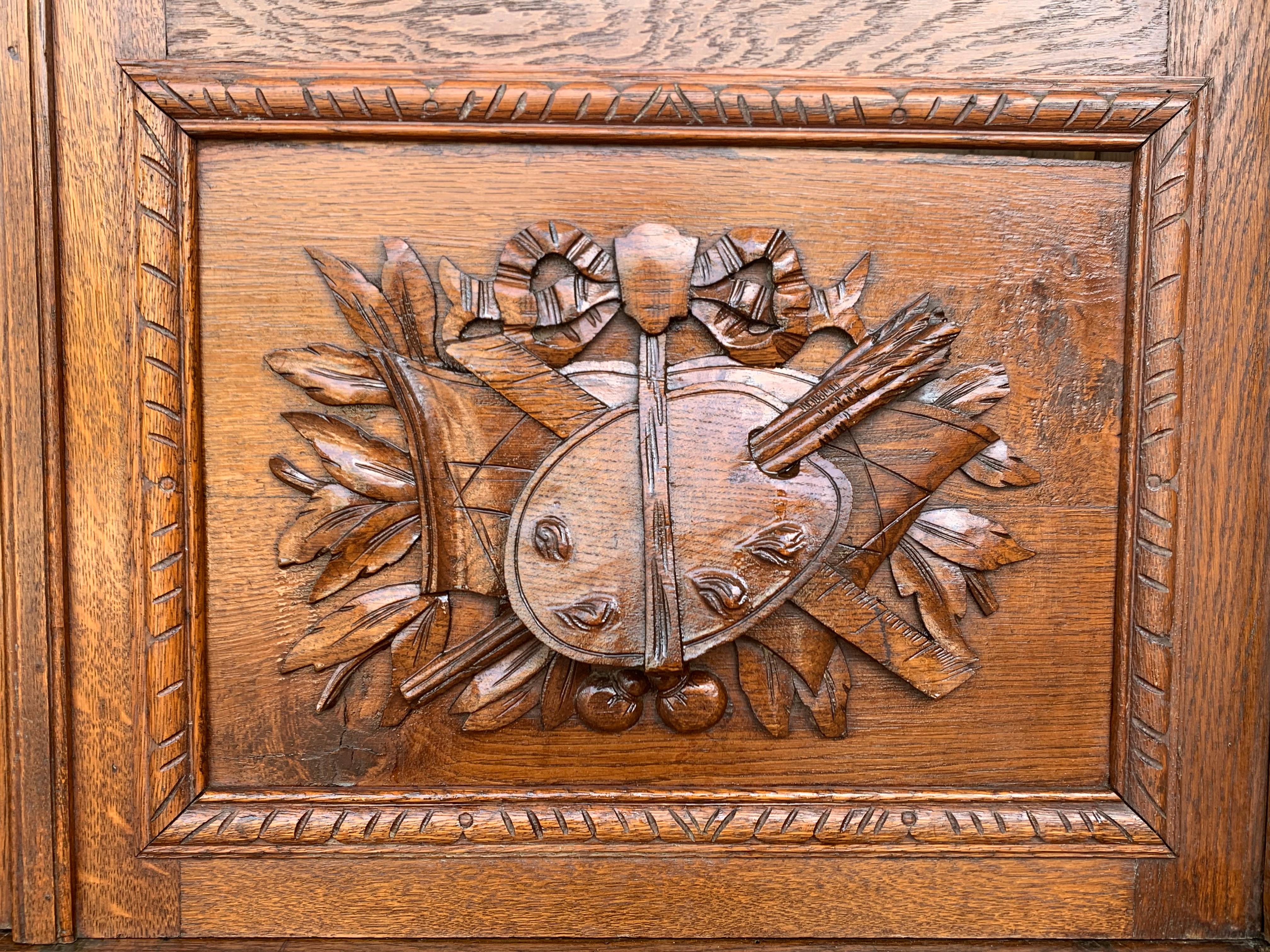 Antique French Carved Oak Vitrine Cabinet Bookcase Barley Twist Renaissance For Sale 6