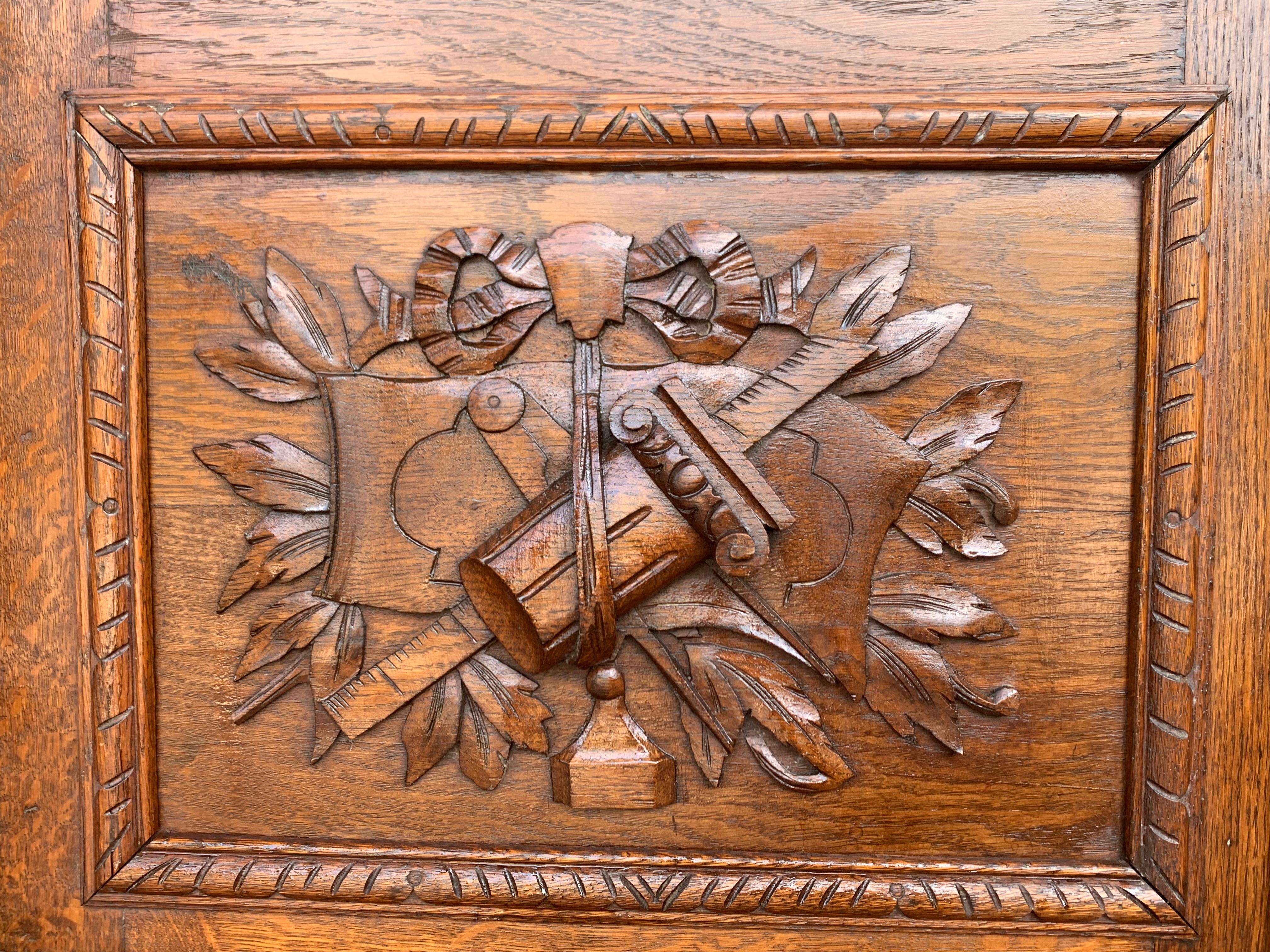 Antique French Carved Oak Vitrine Cabinet Bookcase Barley Twist Renaissance For Sale 7