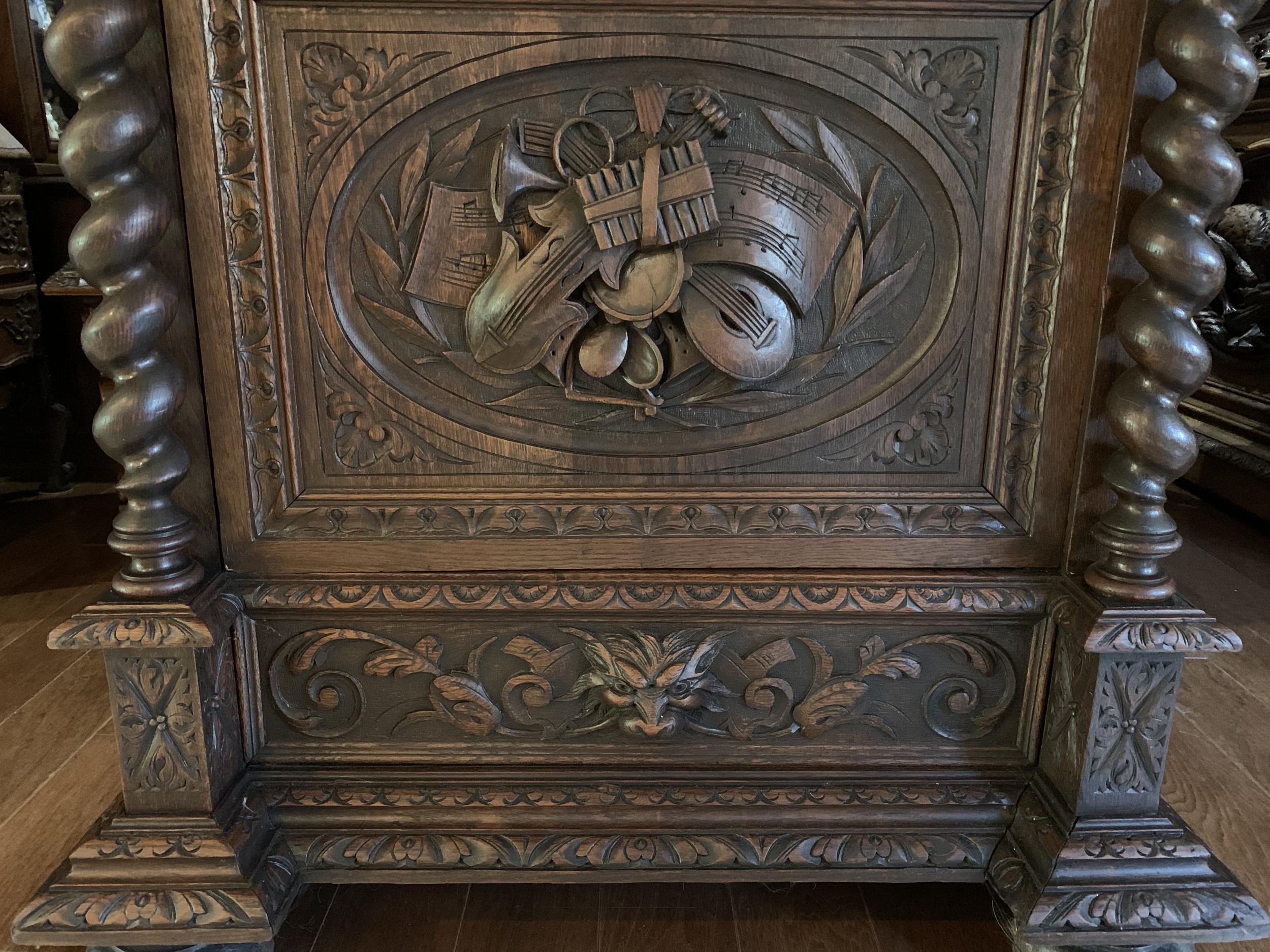Antique French Carved Oak Vitrine Cabinet Bookcase Barley Twist Renaissance 12