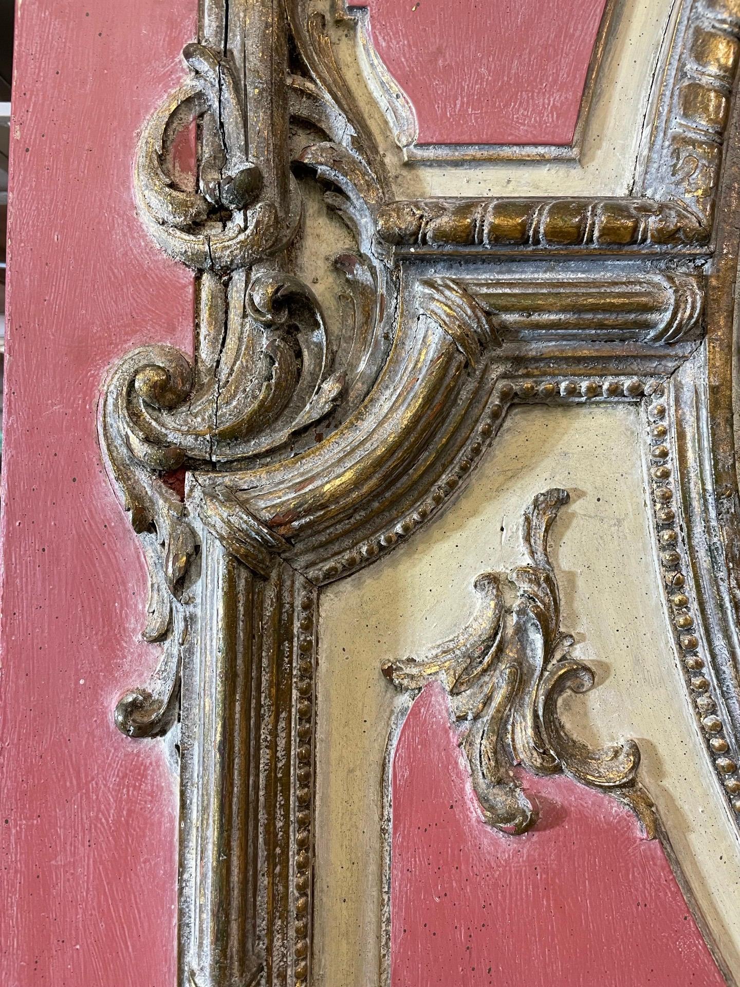 Antique miroir mural surdimensionné sculpté français en vente 3