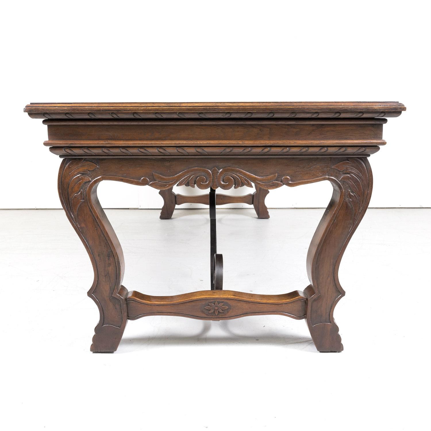 Antique French Carved Renaissance Style Dining Table For Sale 7