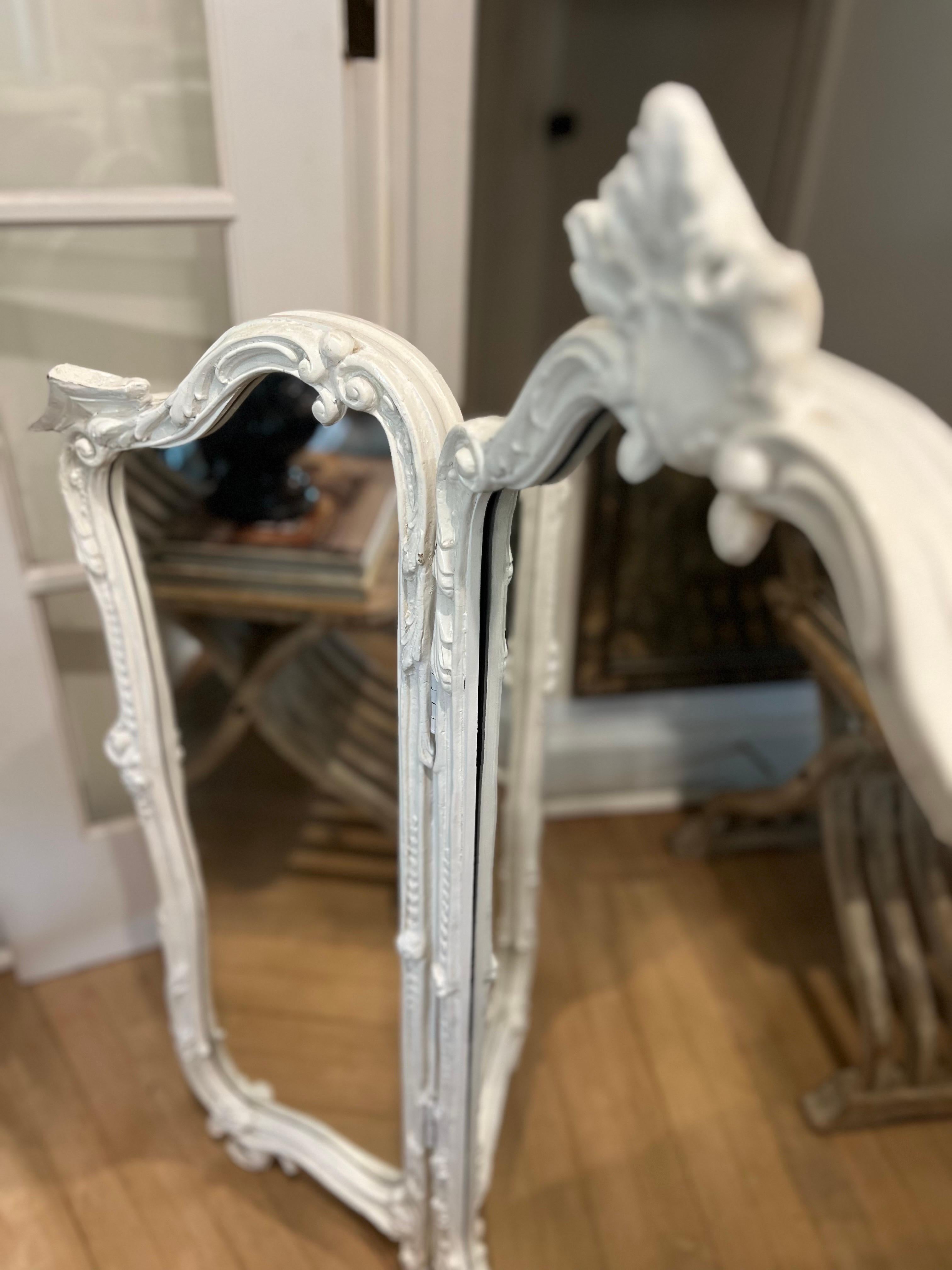Antique French Carved Tri-Fold Vanity Mirror - White Laquer For Sale 5