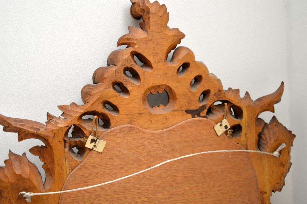 Antique French Specchio in noce intagliato 2