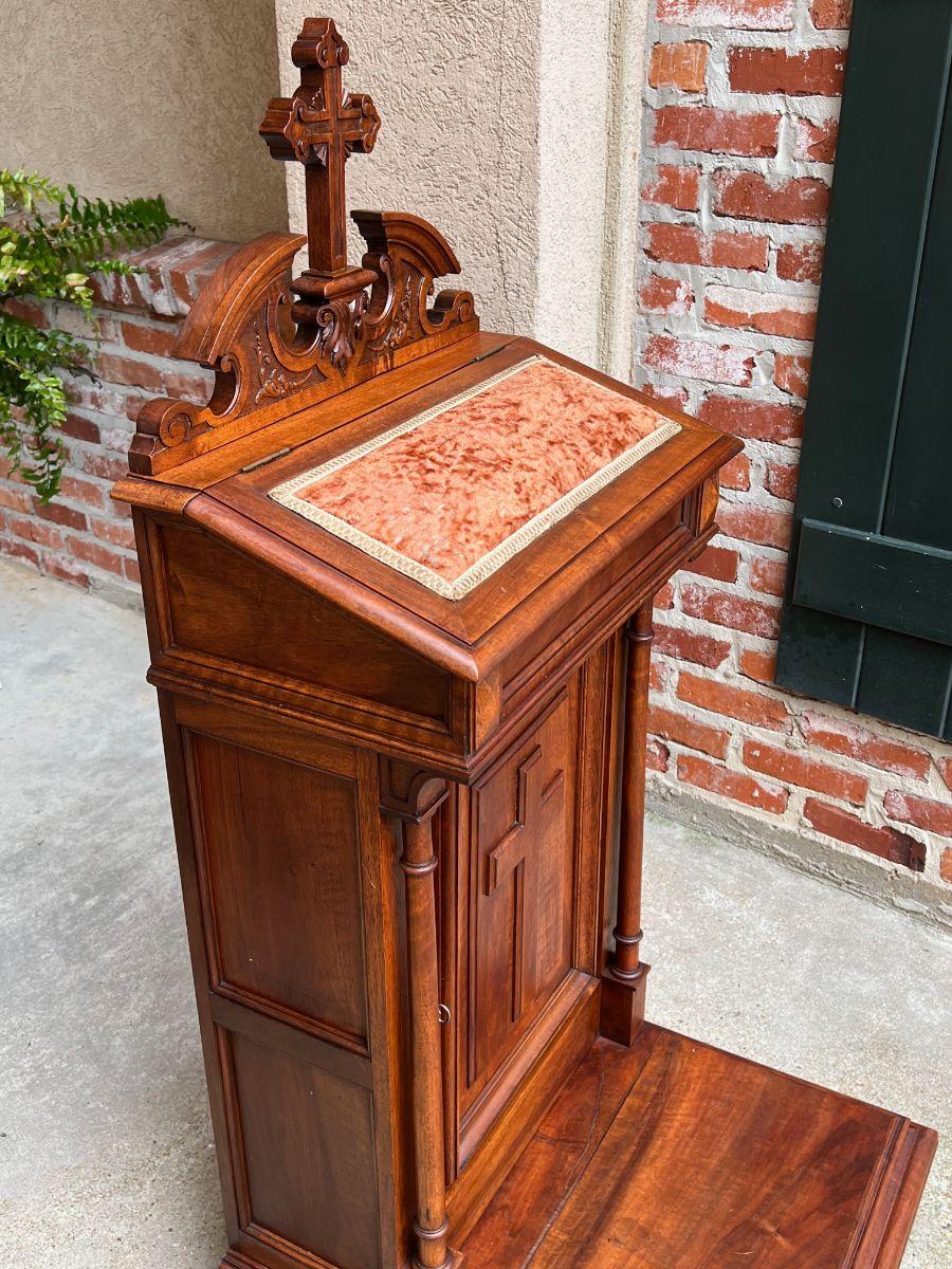 Antique French Carved Walnut Prayer Kneeler Prie Dieu Chapel Gothic Cabinet 8