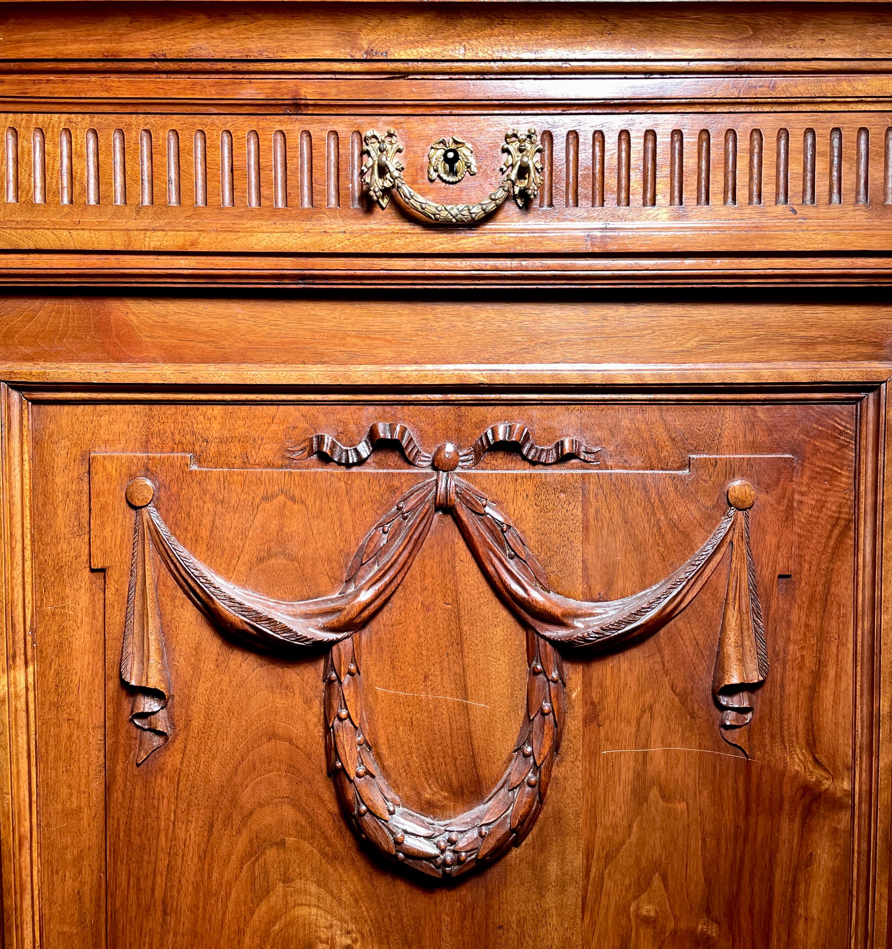 Antique French Carved Walnut Sideboard with Marble Top, Circa 1890. For Sale 2