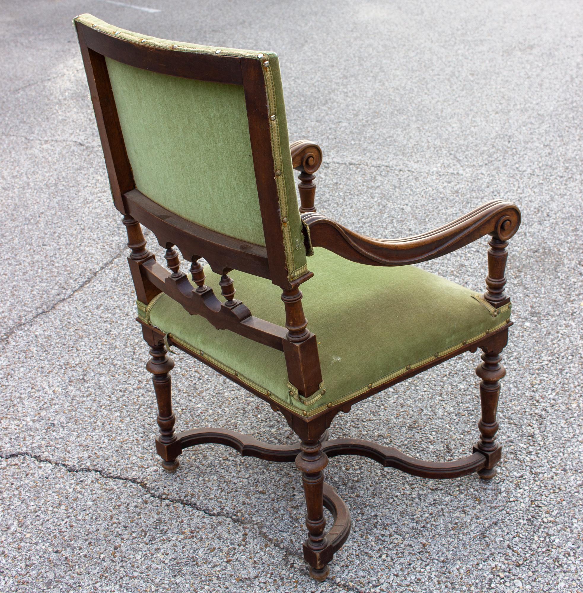 green antique chair