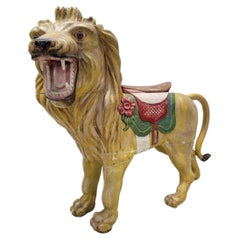 Antique French Estatua de León de Carrusel de Madera Tallada y Pintada a Mano