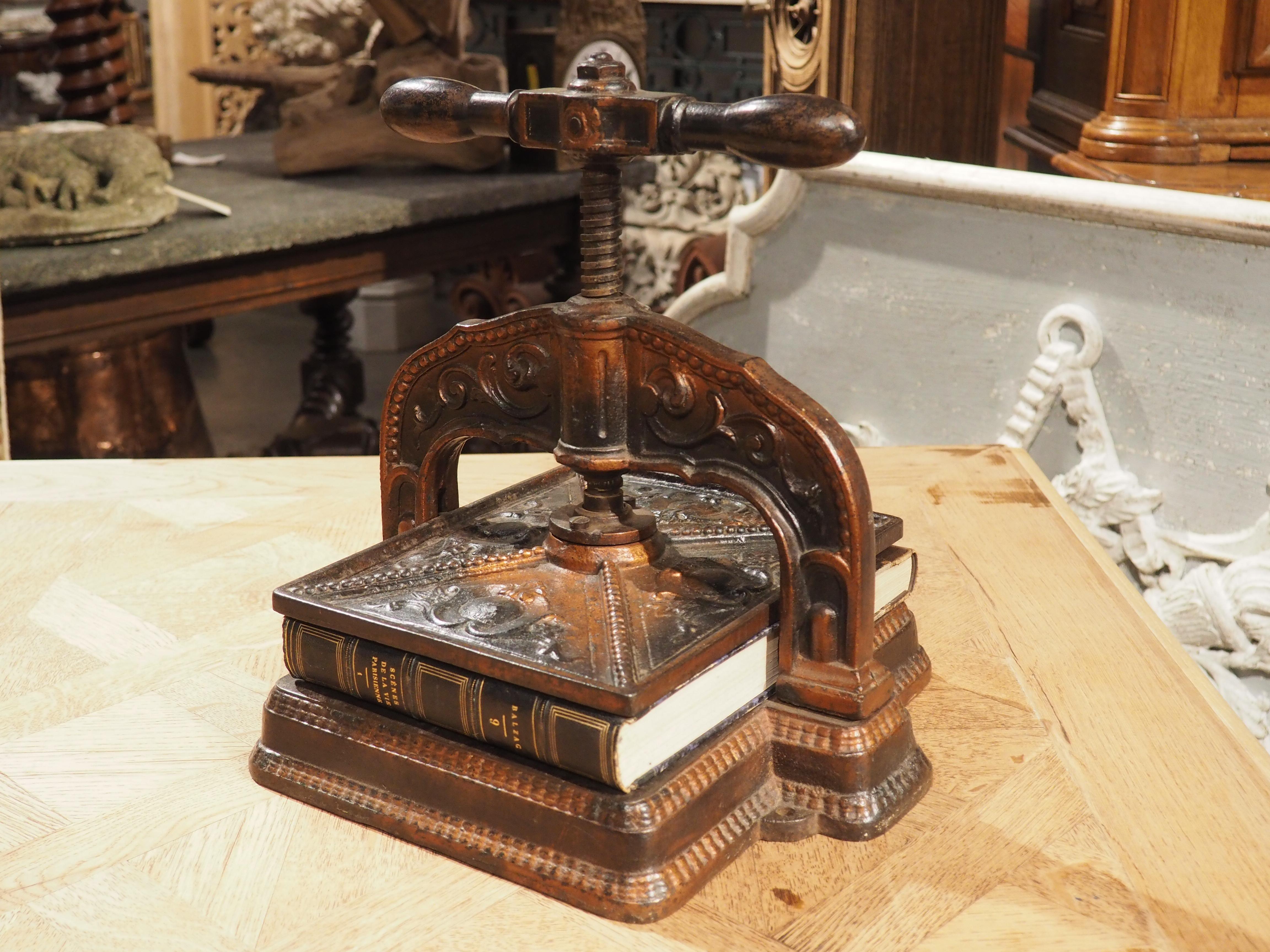 Antique French Cast Iron Book Binding Press, Circa 1900 In Good Condition In Dallas, TX
