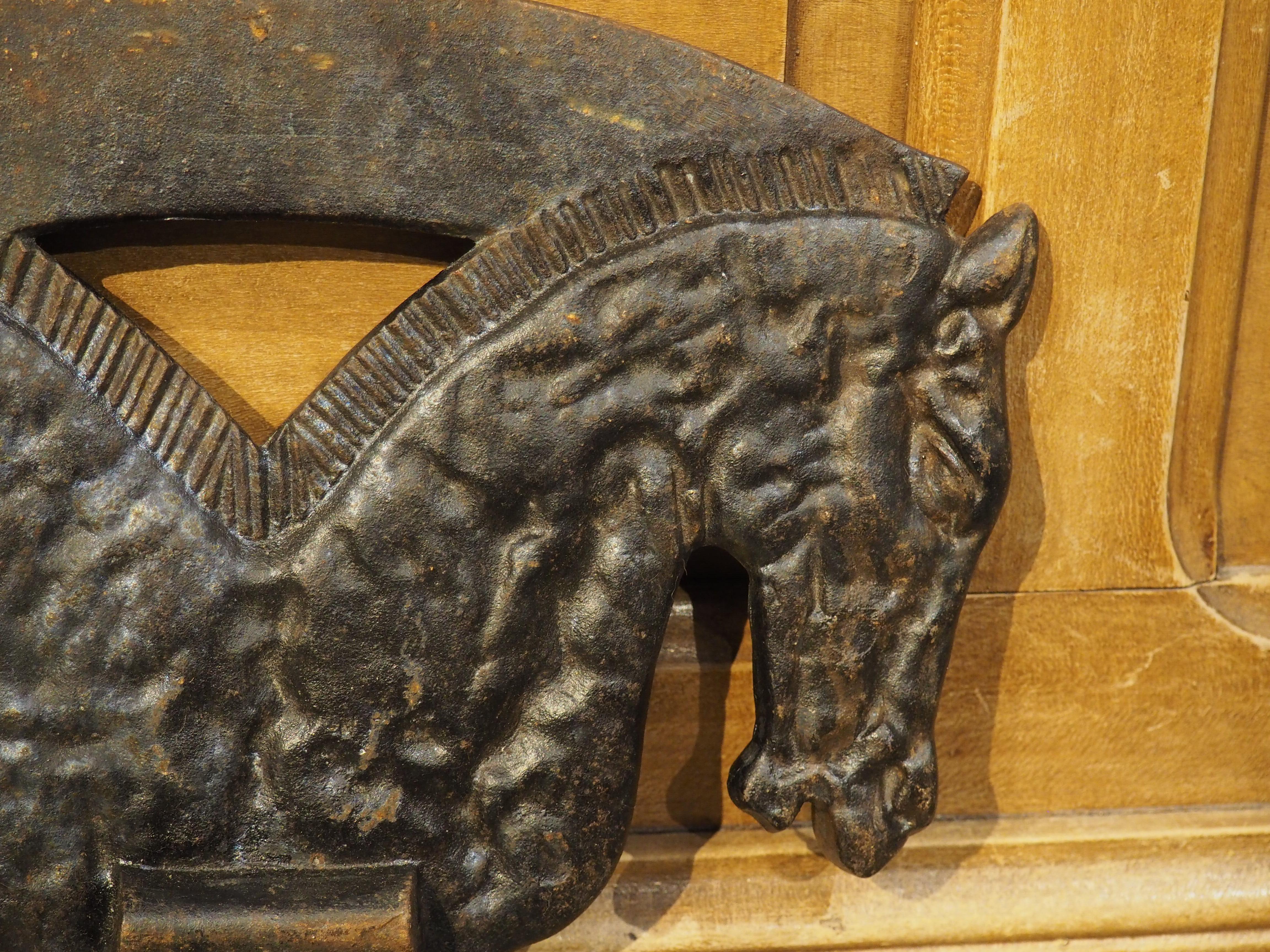 Ancienne escargot de jardinière française en fonte à double tête de cheval, 19ème siècle 3