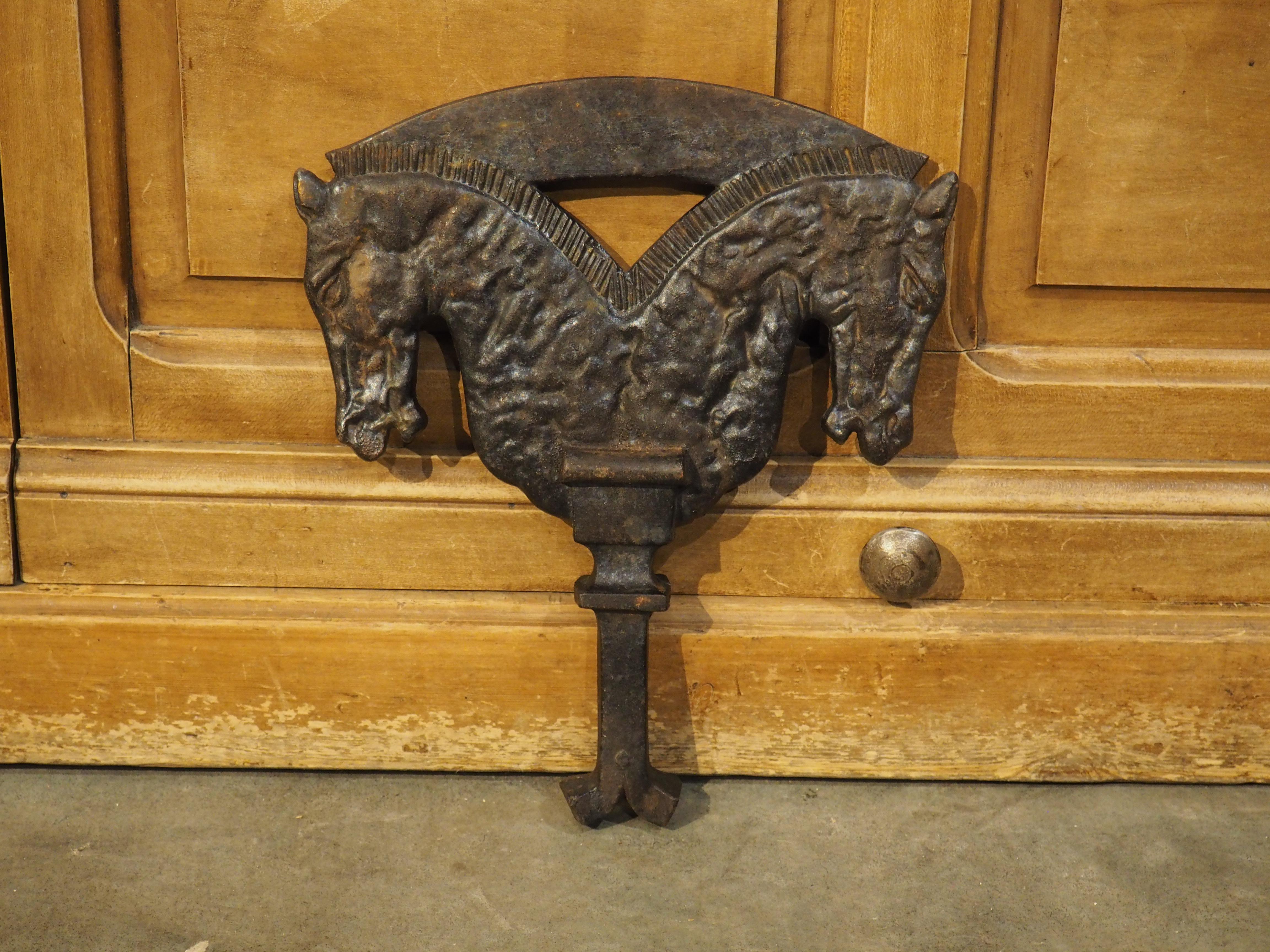 Moulage Ancienne escargot de jardinière française en fonte à double tête de cheval, 19ème siècle