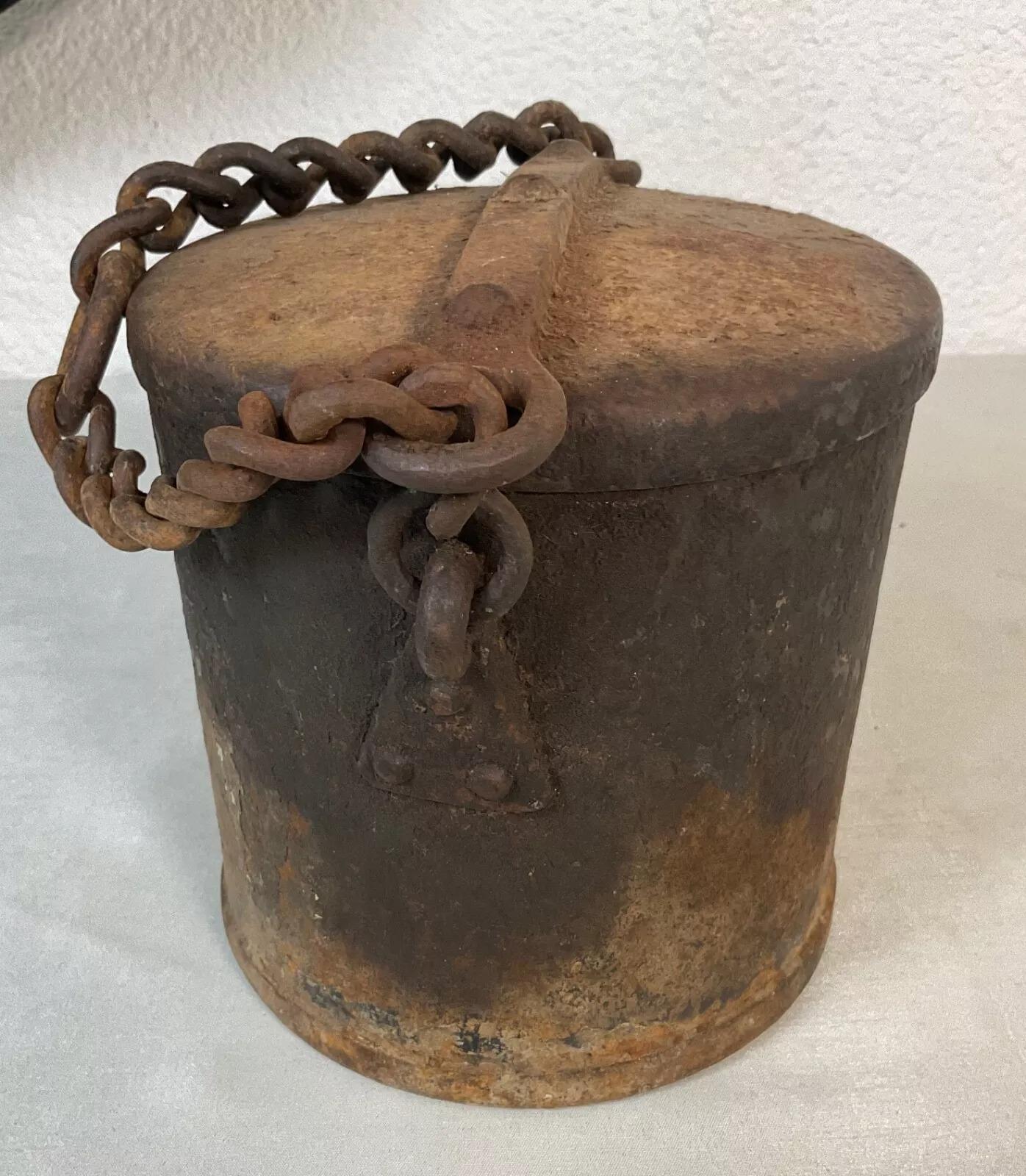 Antique French Cast Iron Grease Pot, Early 19th Century - 2Y600 In Good Condition For Sale In Bordeaux, FR
