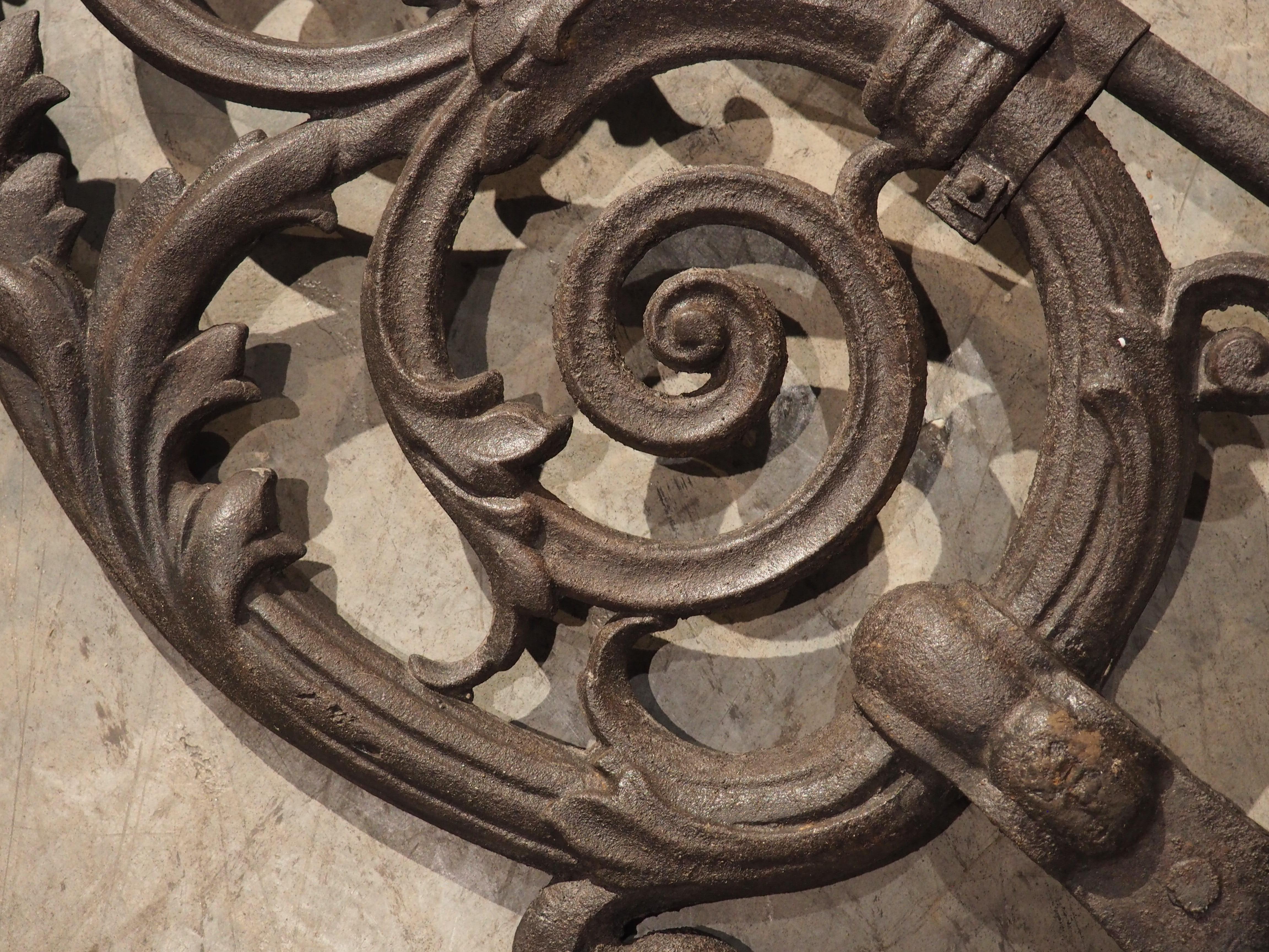 Porte-lanterne ancien en fonte française, Circa 1900 1
