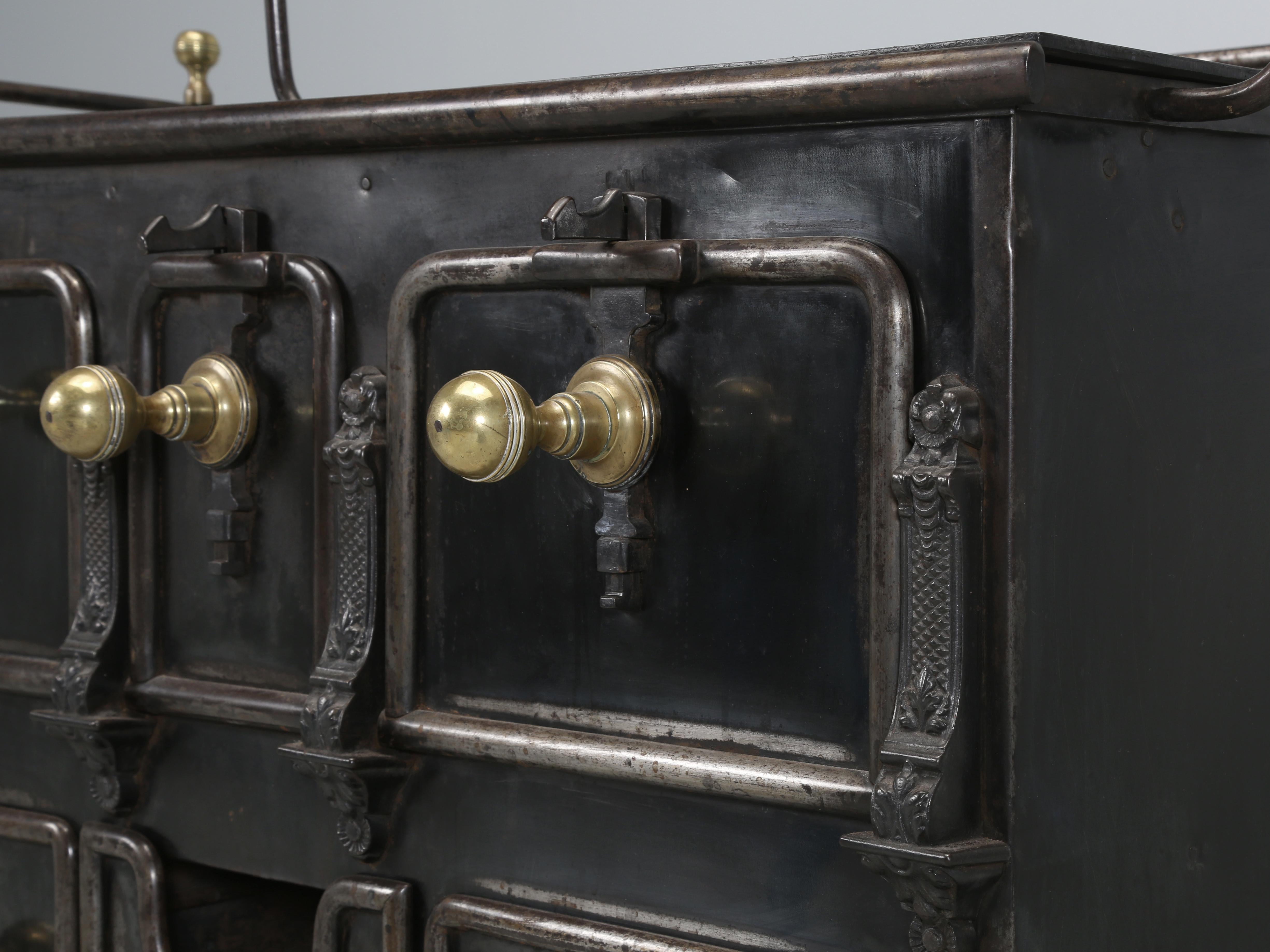 Antique French Cast Iron Stove, Brass Gallery, Oversize Beautiful Brass Handles For Sale 4